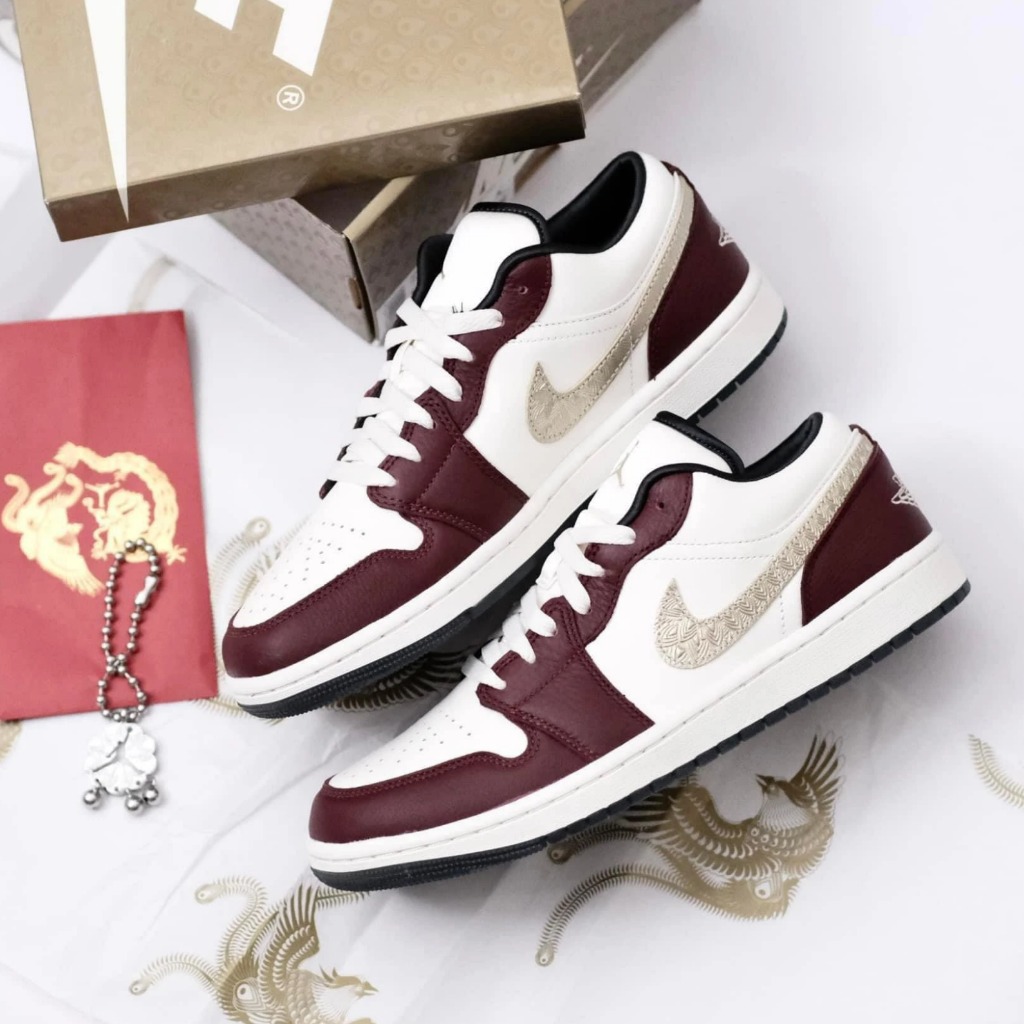 555 -  Giày Nike Jordan 1 Low SE  - Year Of the Dragon - Bản Tết 2024 FJ5735-100 [HÀNG CHÍNH HÃNG]