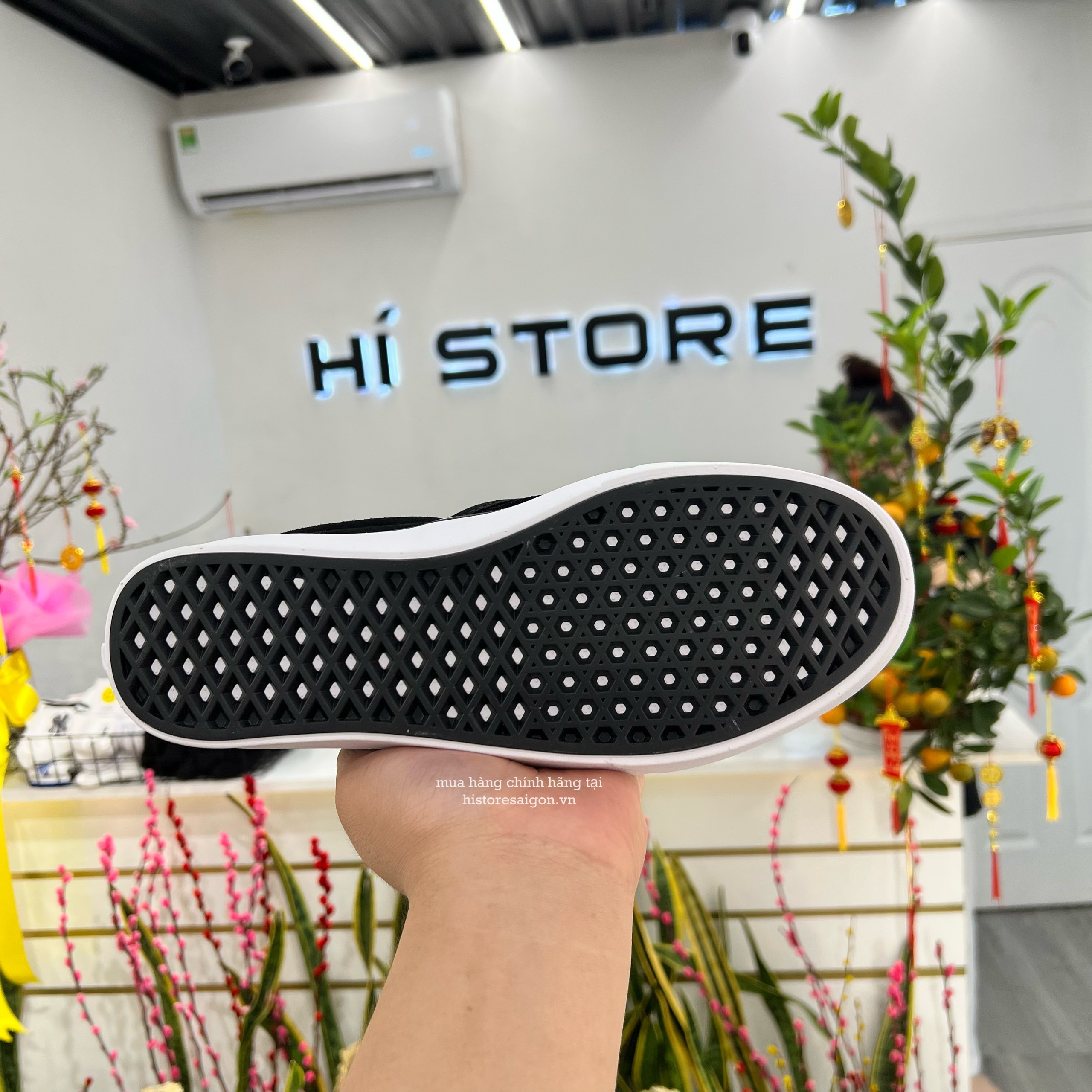050 -  Giày Vans Slip On Comfy - Đen [HÀNG CHÍNH HÃNG]