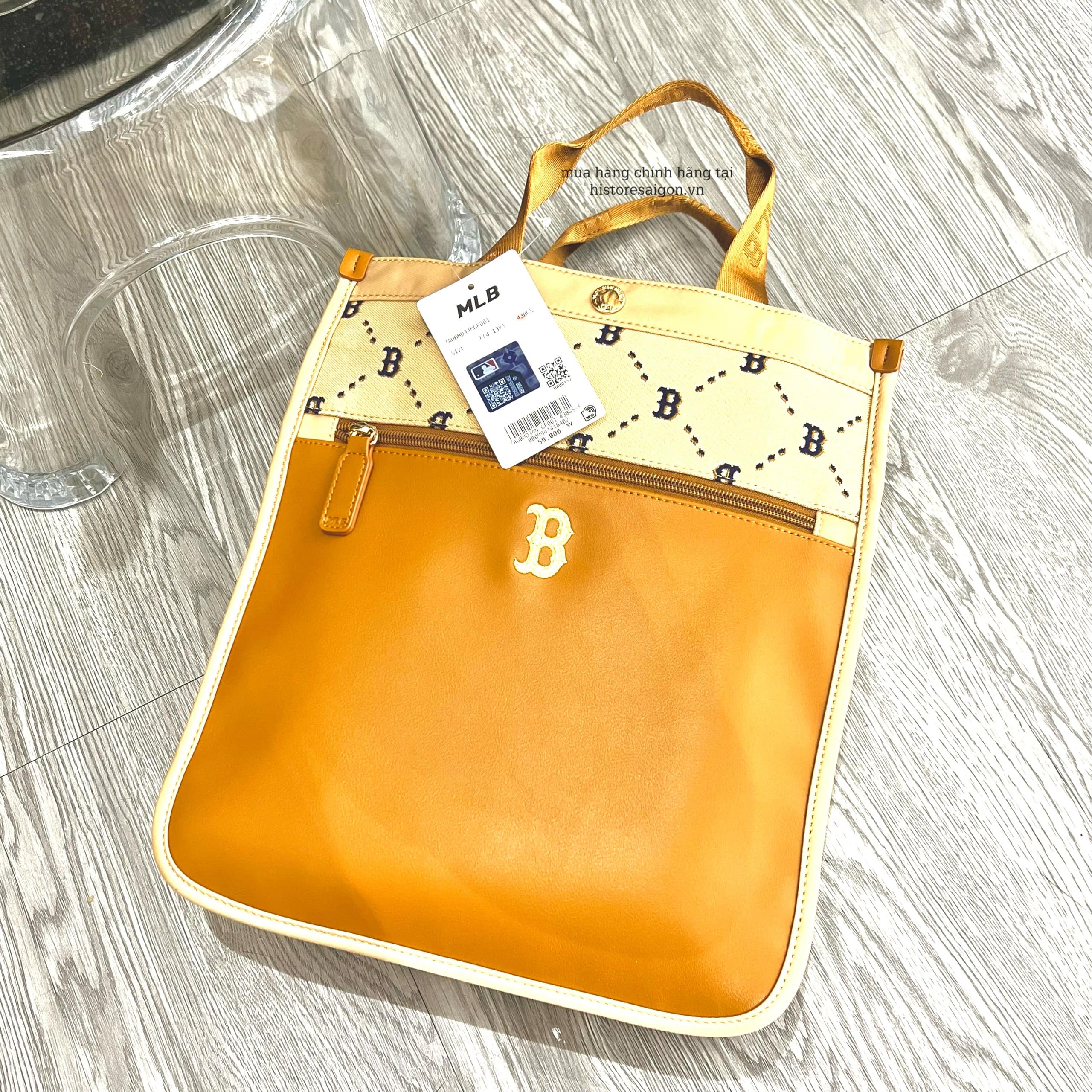 563 -  Túi MLB NY Monogram Sub Bag - Túi Đứng - Nâu - Code 7AUBMD34N 43BGS [HÀNG CHÍNH HÃNG]