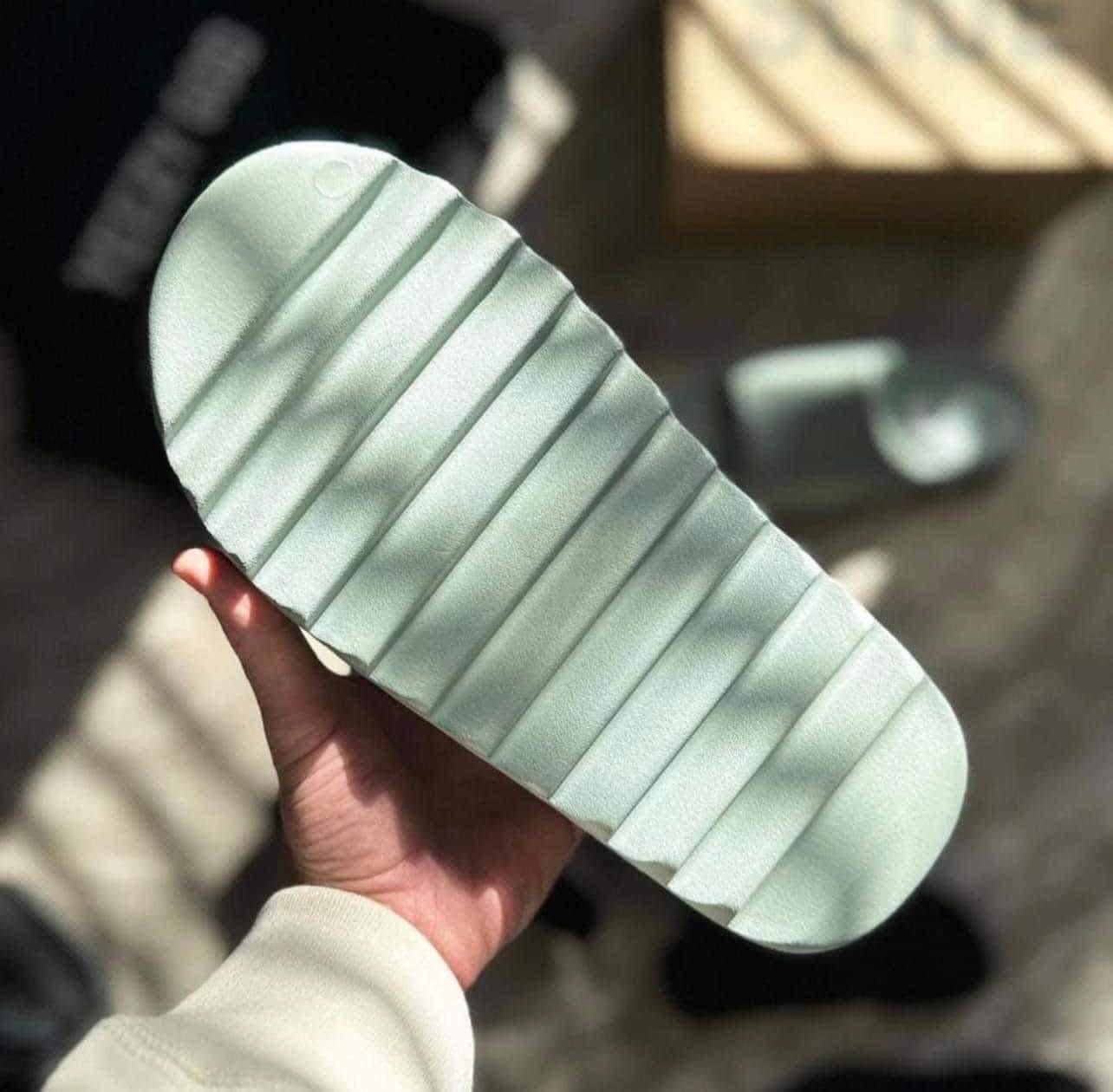 700 -  Dép Adidas Yeezy Slide Salt - Xanh Mint - Code ID5480 [HÀNG CHÍNH HÃNG]