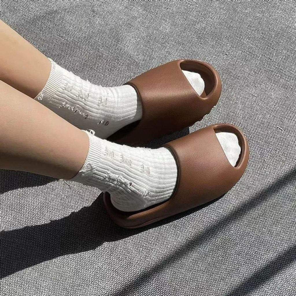 797 -  Dép Adidas Yeezy Slide Flax - Nâu Choco - Code FZ5896 [HÀNG CHÍNH HÃNG]