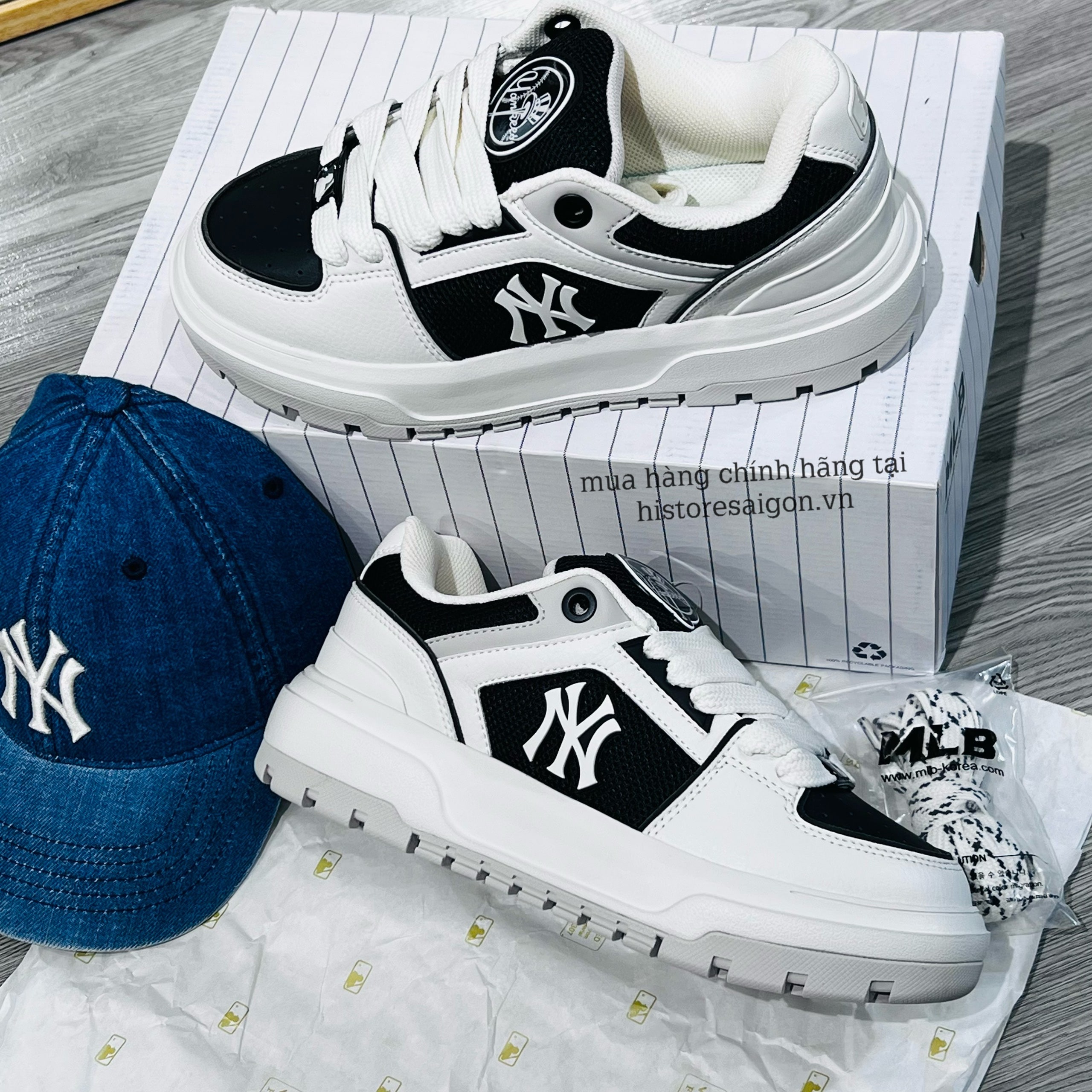 574  -  Giày MLB Chunky Liner Wide New York Yankees Black - Code 3ASXCLW4N 50BKS [HÀNG CHÍNH HÃNG]