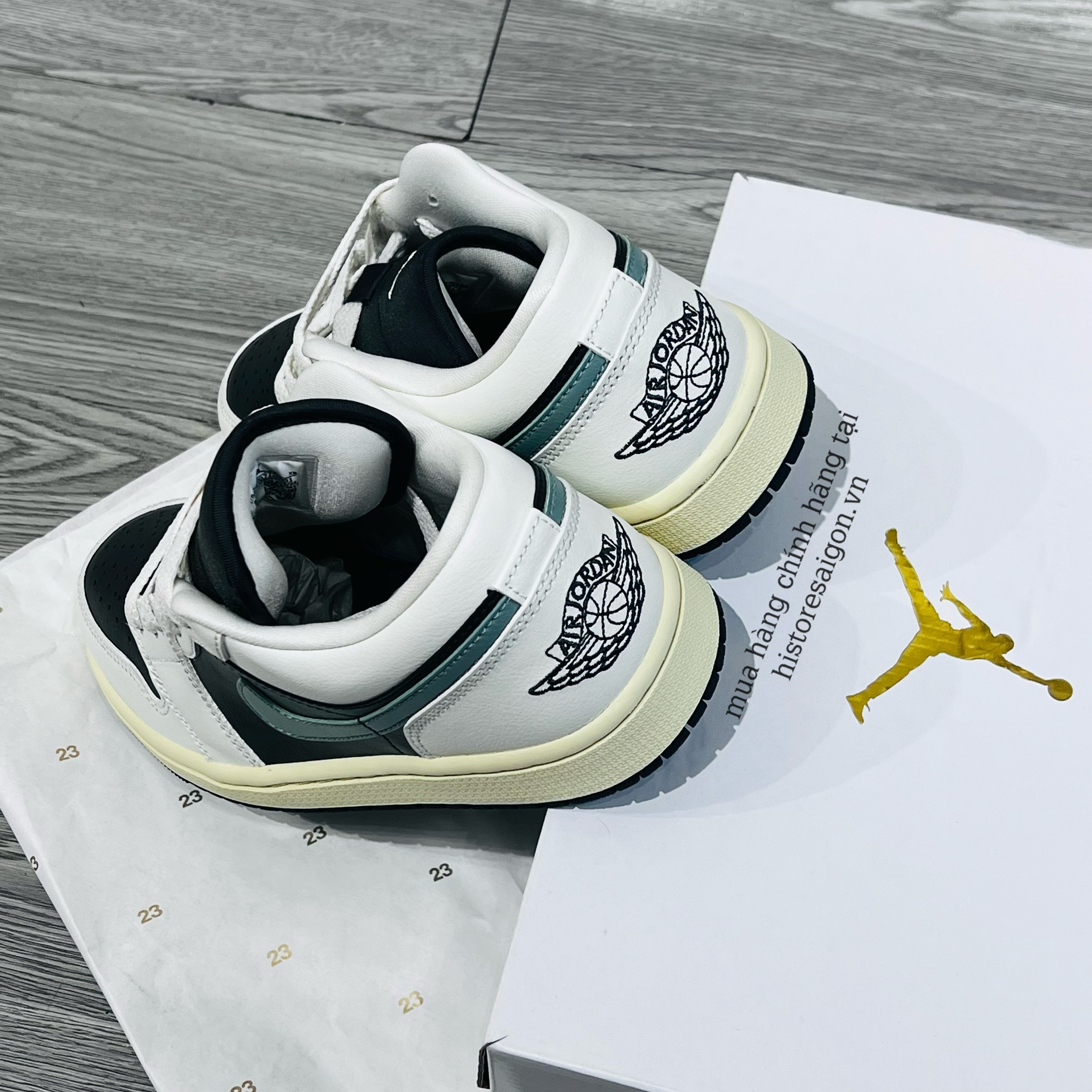 805 -  Giày Nike Air Jordan 1 Low Jade Smoke DC0774 001 [HÀNG CHÍNH HÃNG]