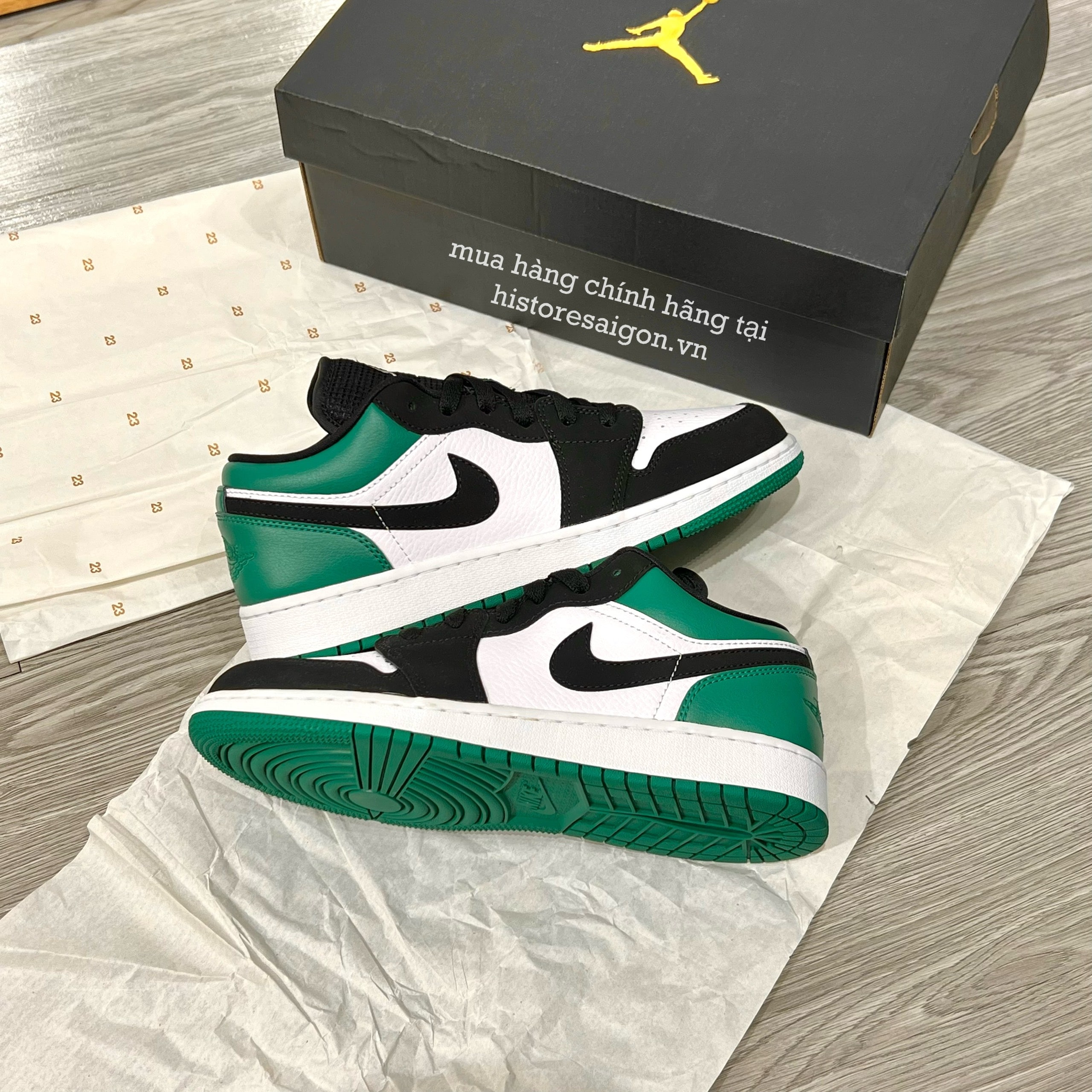 728 -  Giày Nike Air Jordan 1 Low GS Mystic Green 553560 113 [HÀNG CHÍNH HÃNG]
