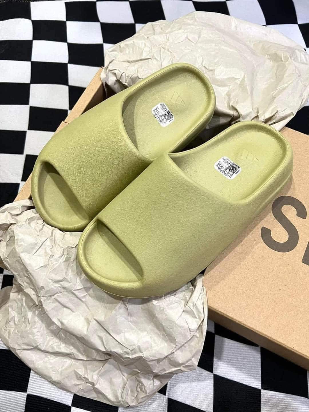 847 -  Dép Adidas Yeezy Slide Resin - Code FZ5904 [HÀNG CHÍNH HÃNG]