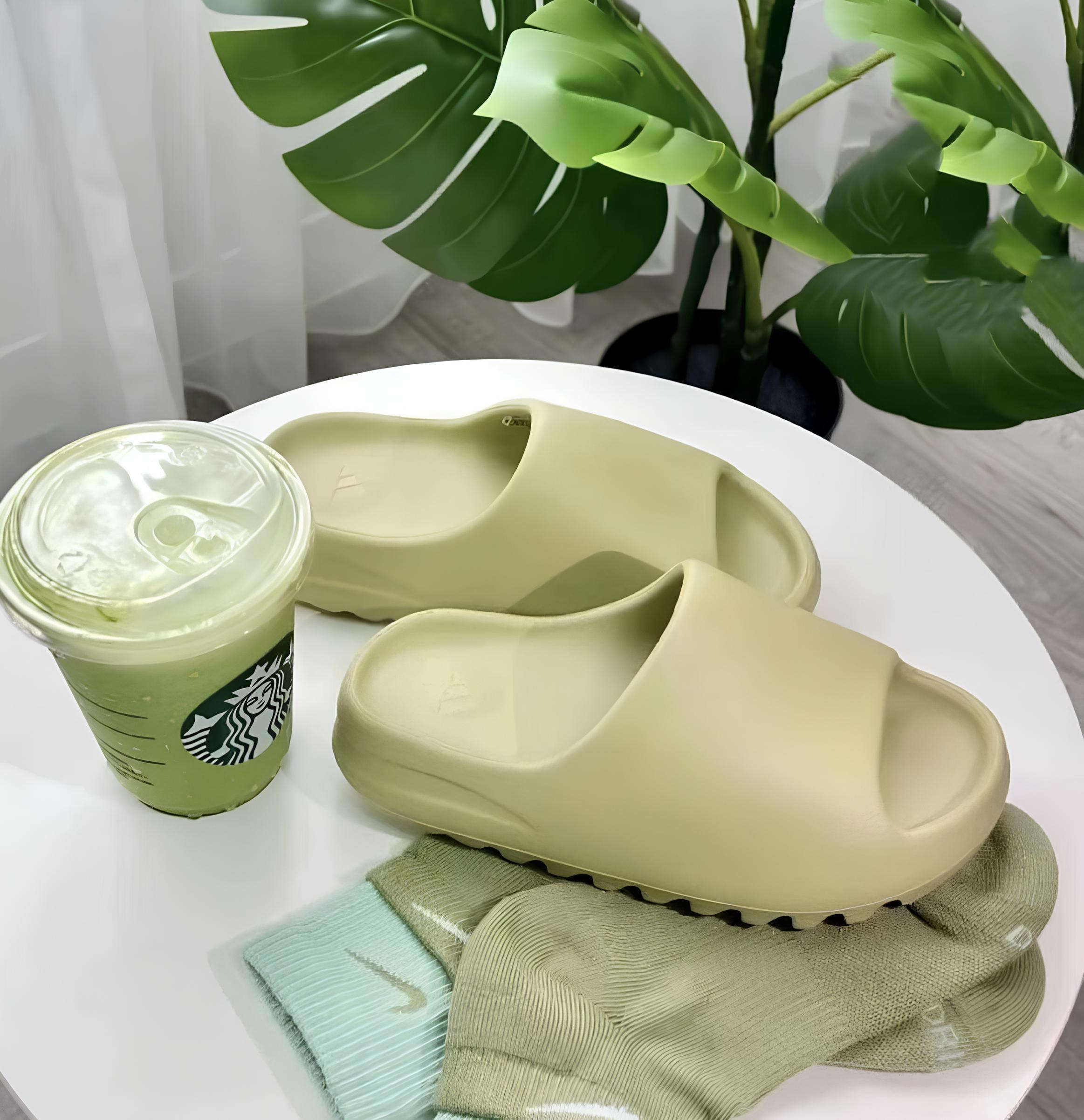 847 -  Dép Adidas Yeezy Slide Resin - Code FZ5904 [HÀNG CHÍNH HÃNG]