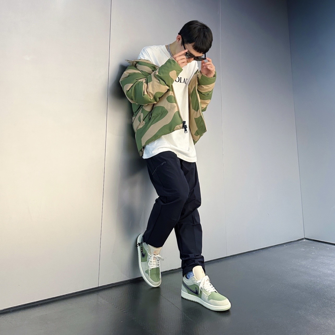 854 -  Giày Air Jordan 1 Low SE Craft Light Olive FD6819 300 [HÀNG CHÍNH HÃNG]