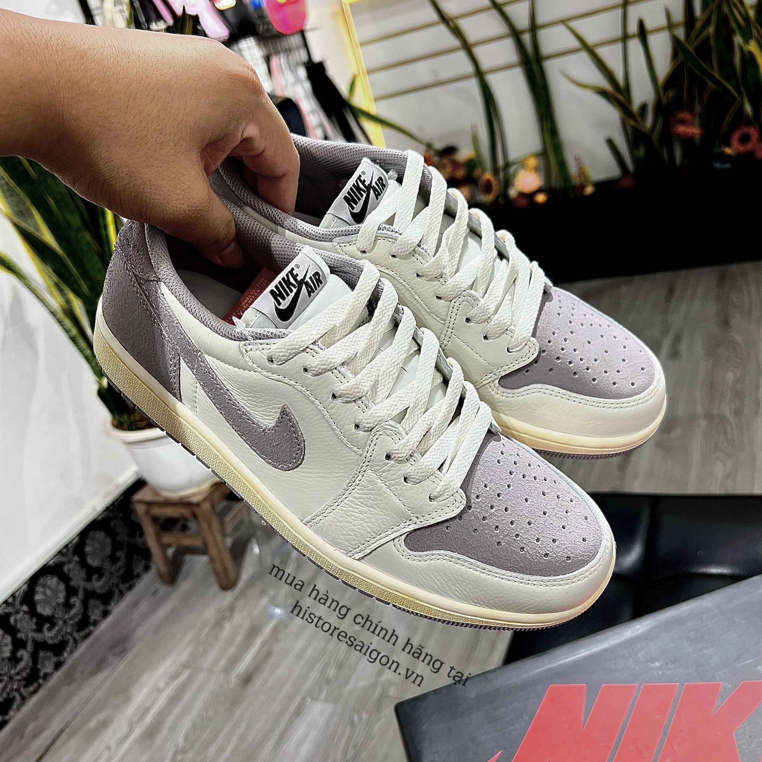 834 -  Giày Nike Air Jordan 1 Retro Atmosphere Grey CZ0790 101 [HÀNG CHÍNH HÃNG]