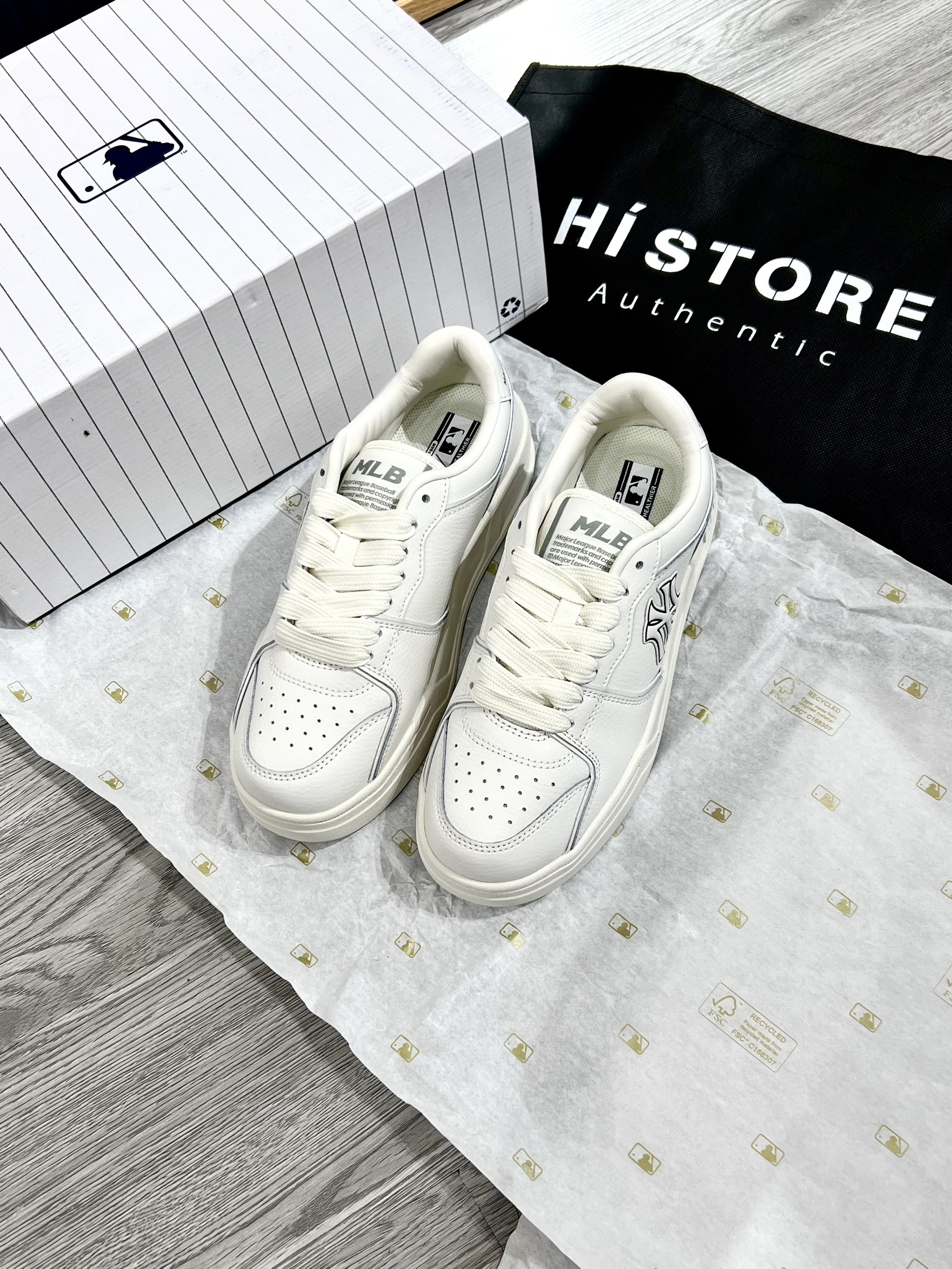 933 -  Giày MLB Hofer V2 New York Yankees White - Code 3ASXHSN4N-50WHS [HÀNG CHÍNH HÃNG]