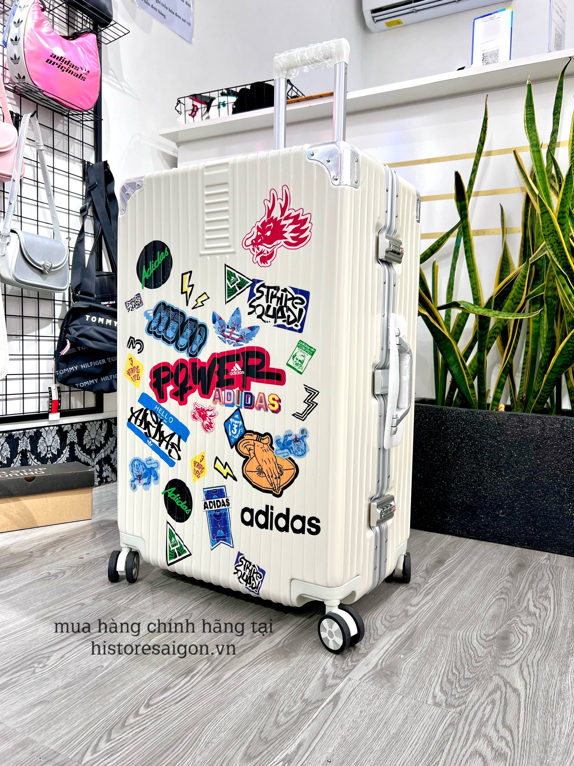 647 -  Vali Adidas Sticker Power - Size Ký Gửi 28 - Trắng Kem [HÀNG CHÍNH HÃNG]