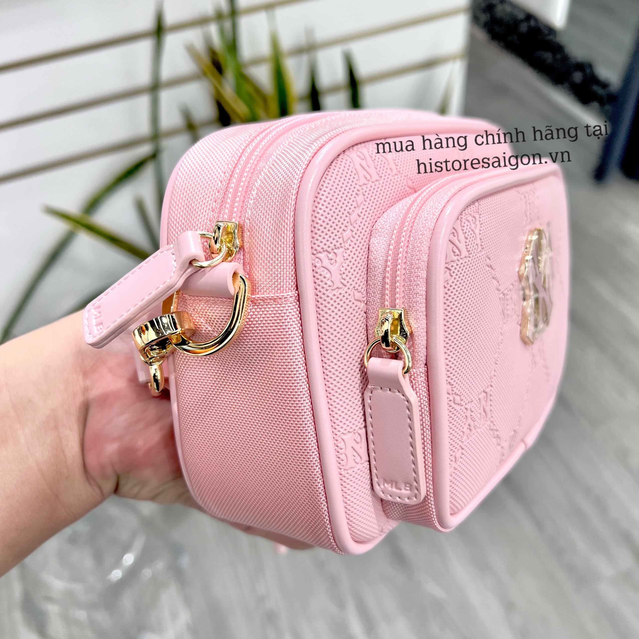 499 -  Túi MLB NY Monogram - Hồng - Code 7ACRMD04N-50PKM [HÀNG CHÍNH HÃNG]