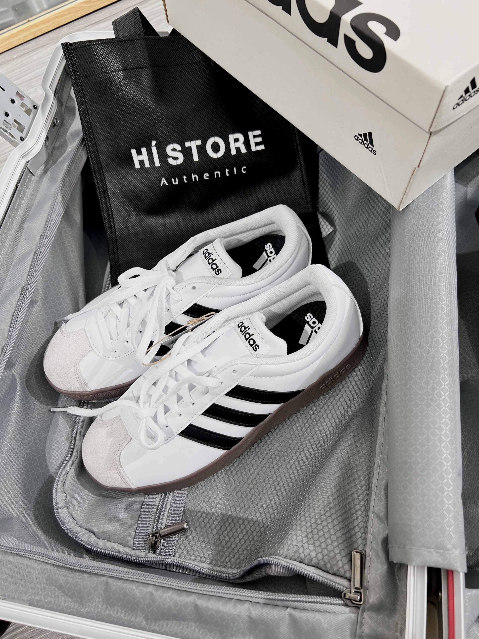 772 -  Giày Adidas VL Court Base White/ Gum Code - ID3711 [HÀNG CHÍNH HÃNG]