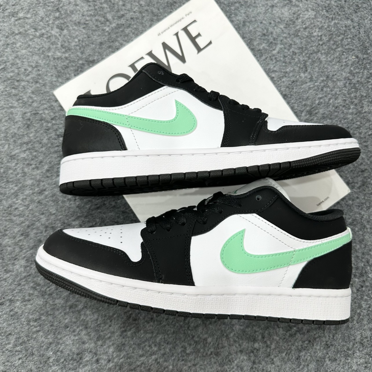 1059 -  Giày Nike Air Jordan 1 Low Green Glow 553560 131 [HÀNG CHÍNH HÃNG]