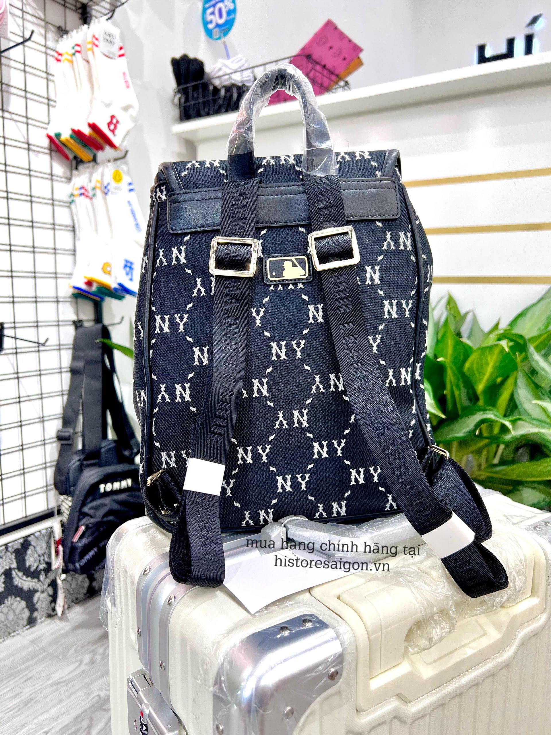 934 -  Balo MLB Jacquard Diamond Monogram NY SS24 - Đen - Code 7ABKMD74N 50BKS [HÀNG CHÍNH HÃNG]