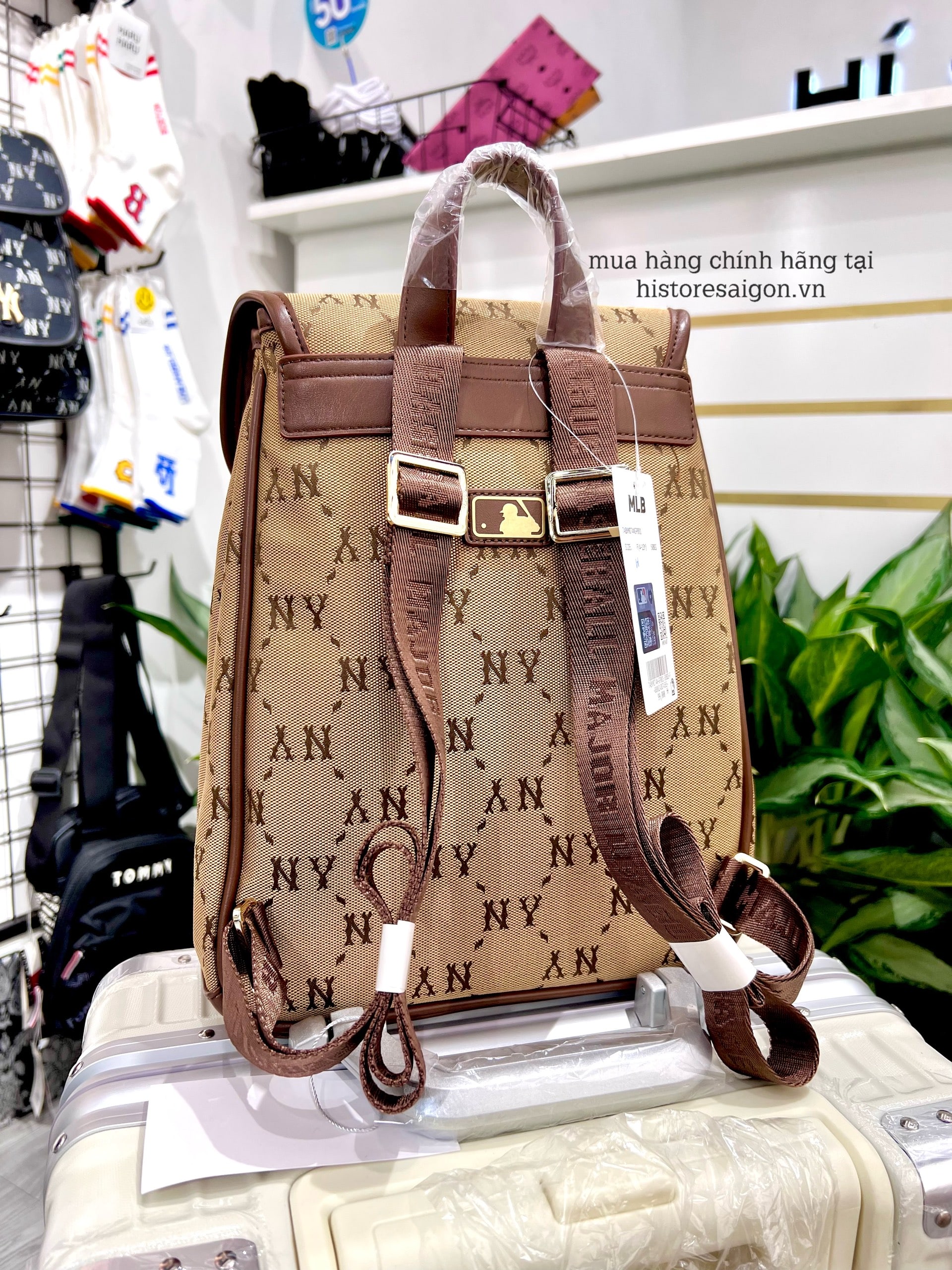 935 -  Balo MLB Jacquard Diamond Monogram NY SS24 - Beige - Code 7ABKMD74N 50BGS [HÀNG CHÍNH HÃNG]
