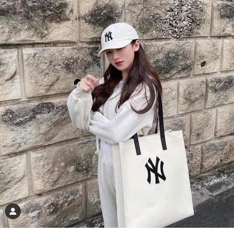 1103 -  Túi MLB Tote Canvas New York Yankees Cream - Code 3AORM022N 50CRS [HÀNG CHÍNH HÃNG]