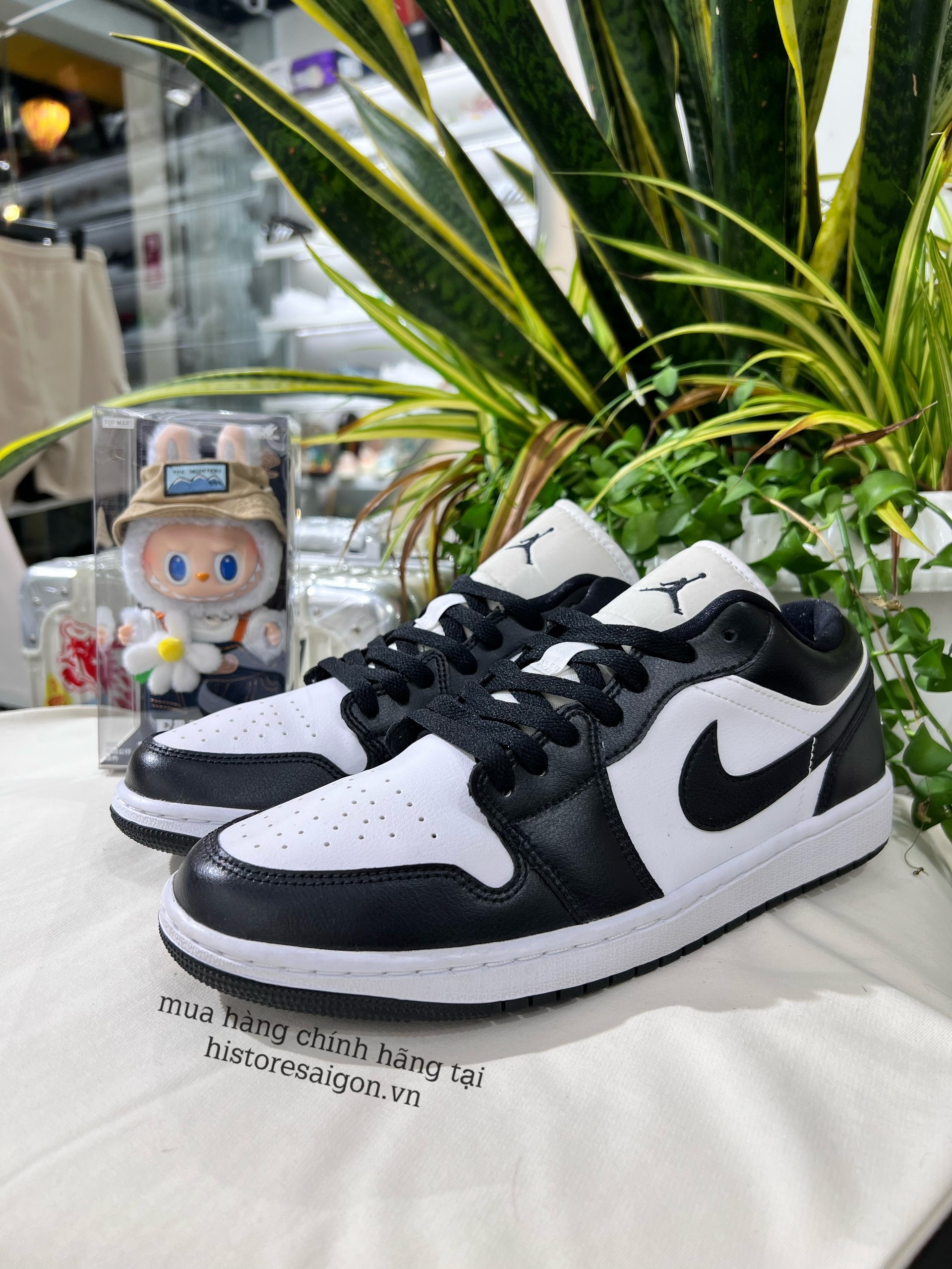 256 -  Giày Nike Air Jordan 1 Low Panda DC0774 101 [HÀNG CHÍNH HÃNG]