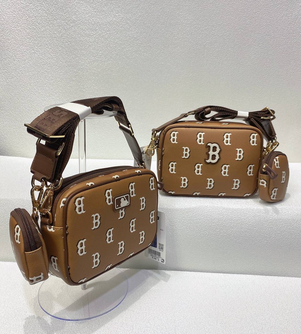1015 -  Túi MLB Big B Monogram Dia Boston Beige Brown - Túi Đeo Chéo - Be Nâu - Code 7ACRM084N 43CAS [HÀNG CHÍNH HÃNG]