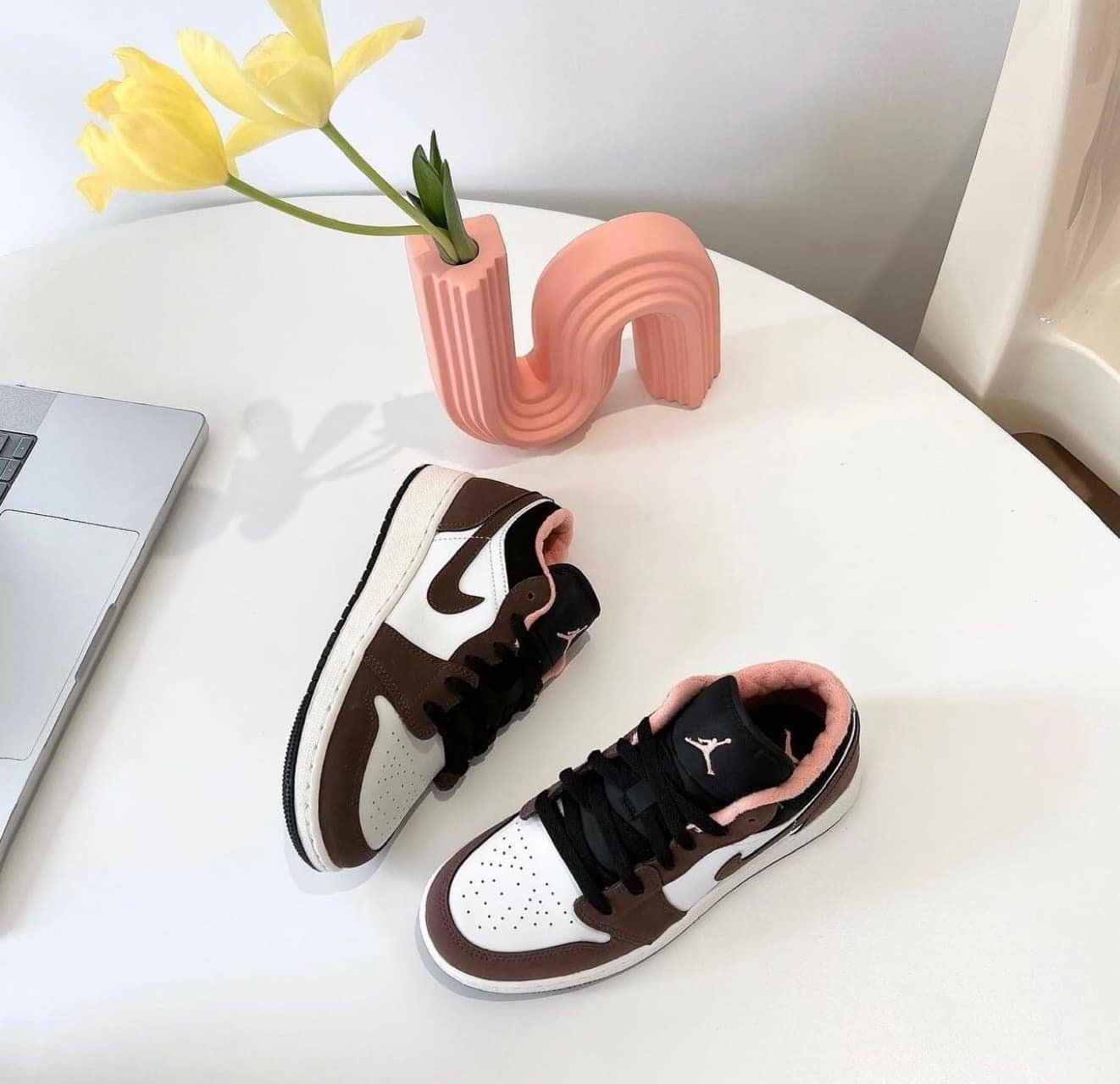 1118 - Giày Nike Air Jordan 1 Light Chocolate Low SE GS - DM0589 200 - [HÀNG CHÍNH HÃNG]