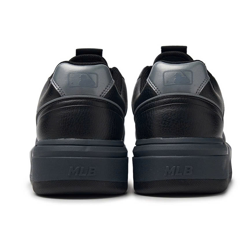 1163 -  Giày MLB Chunky Liner Basic 2024 Black - Đen - Code 3ASXCLB3N 50BKL [HÀNG CHÍNH HÃNG]