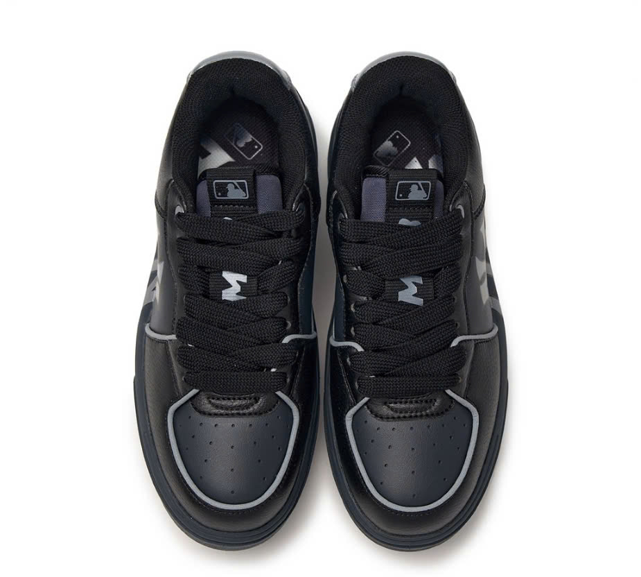 1163 -  Giày MLB Chunky Liner Basic 2024 Black - Đen - Code 3ASXCLB3N 50BKL [HÀNG CHÍNH HÃNG]