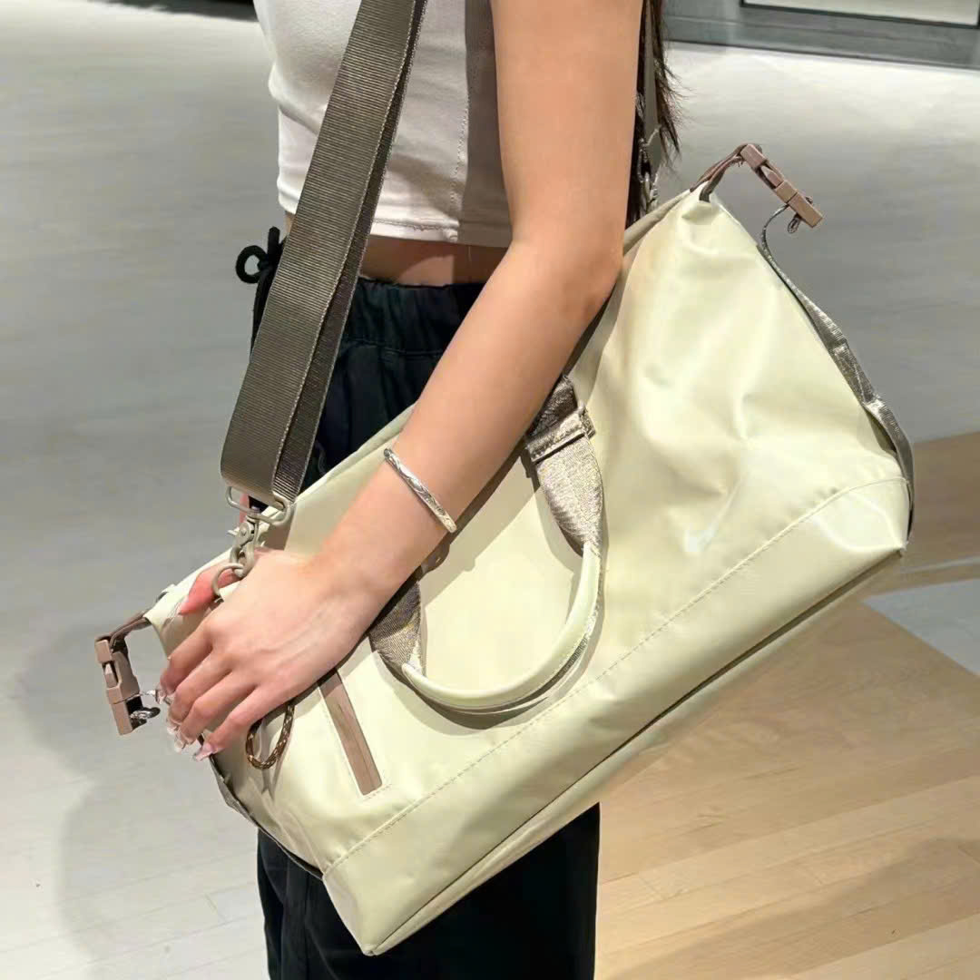 1147 - Túi Trống Nike Duffle Water-resistant Bag Special Gift Member [HÀNG CHÍNH HÃNG]