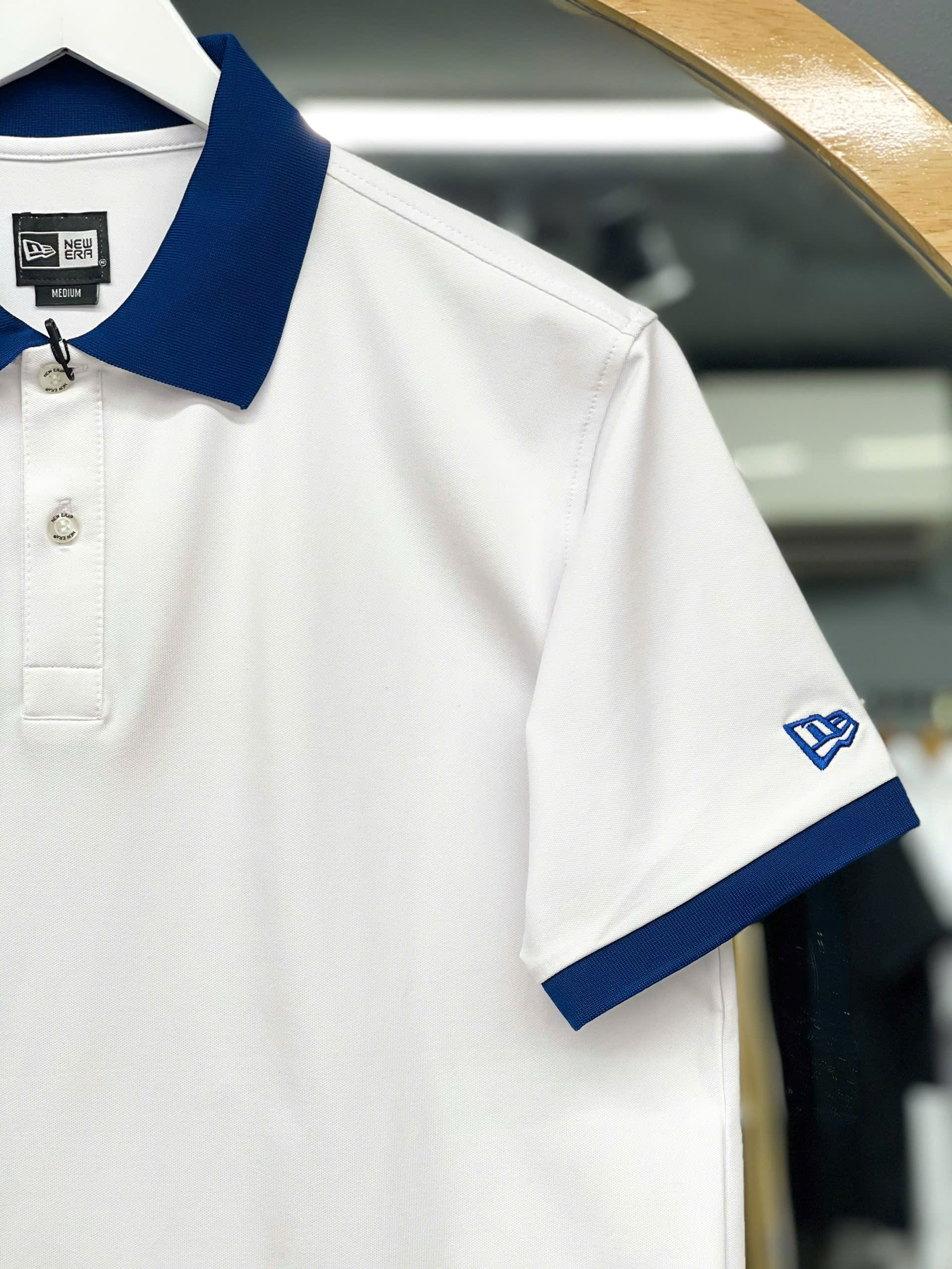 1264 - Áo Polo New Era LA Big Logo Los Angeles Doggers Trắng Sọc Xanh [HÀNG CHÍNH HÃNG]