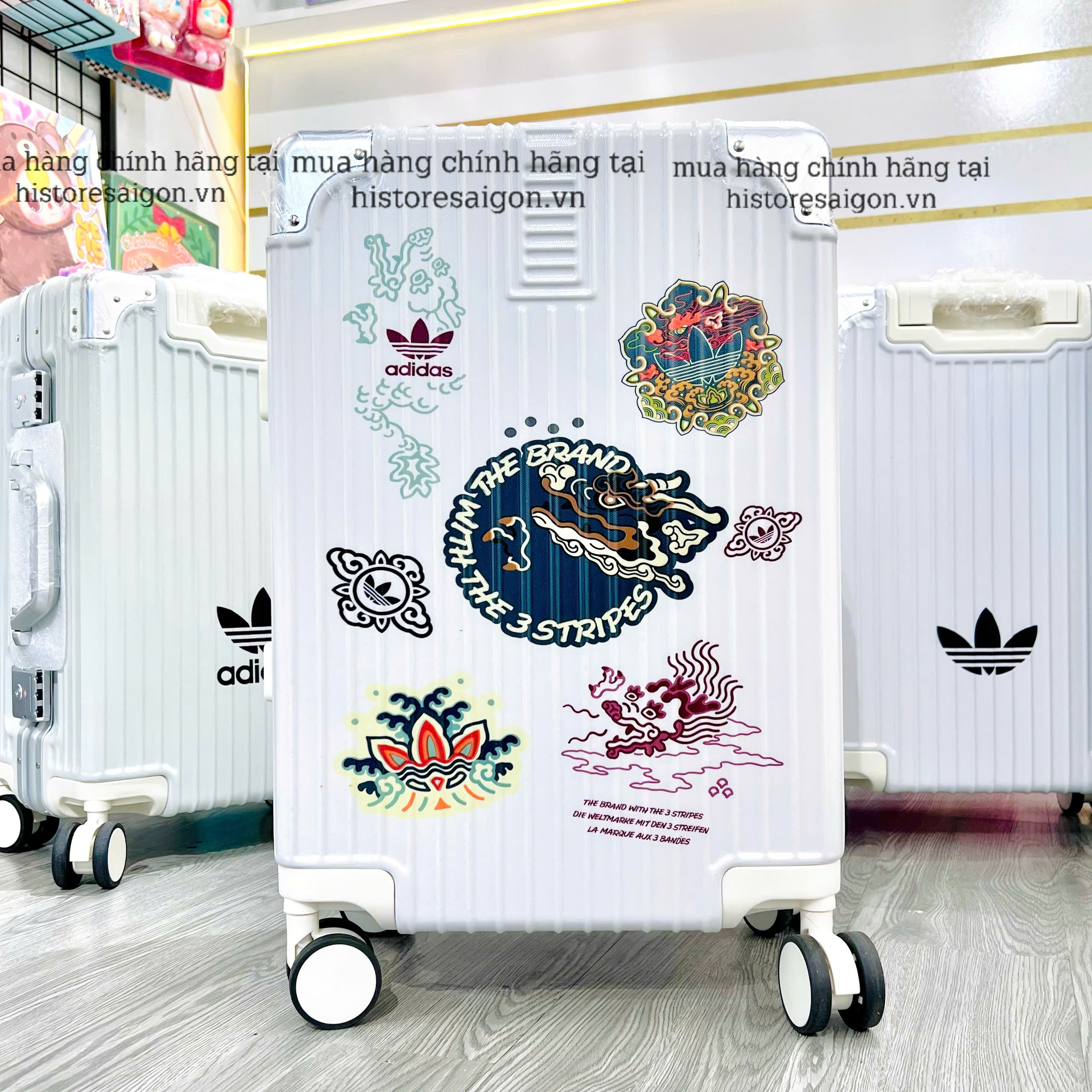 730 -  Vali Adidas Limited Edition - Size Cabin 22 Xách Tay - Trắng [HÀNG CHÍNH HÃNG]