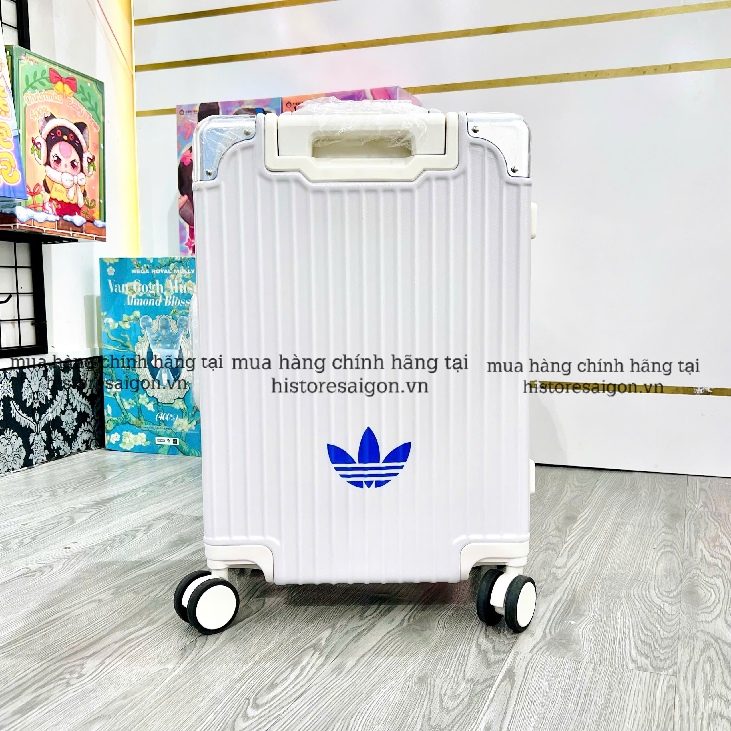 653 -  Vali Adidas Big Logo - Size Cabin 22 Xách Tay - Trắng Sữa [HÀNG CHÍNH HÃNG]