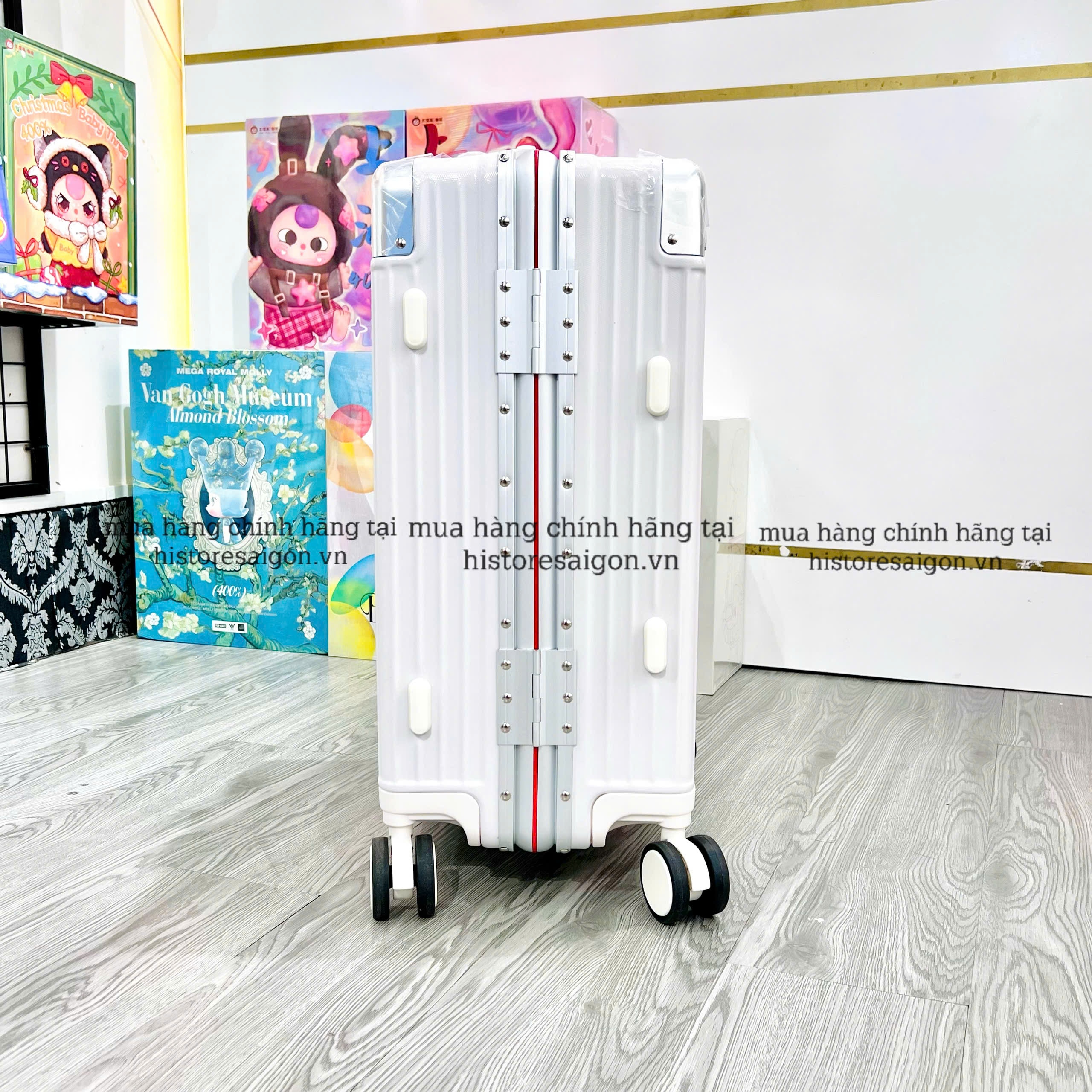 653 -  Vali Adidas Big Logo - Size Cabin 22 Xách Tay - Trắng Sữa [HÀNG CHÍNH HÃNG]