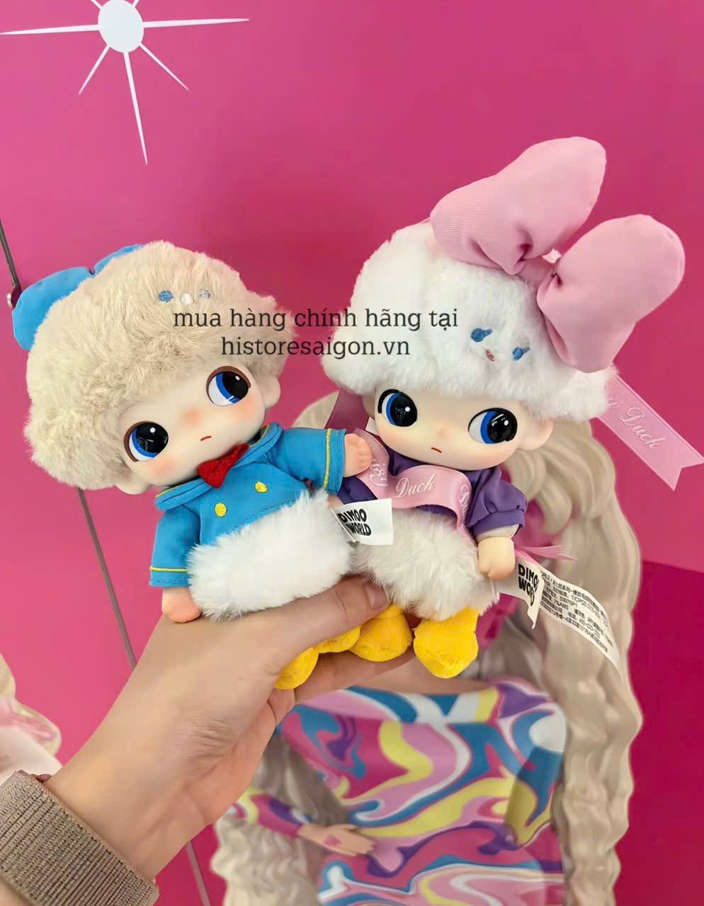 1354 - Dimoo Donal Duck - Dimoo Bông Donal Duck's Singing - POPMART Dimoo World x Disney Series-Vinyl Plush Keychain Blindbox - Code 01302810652 [HÀNG CHÍNH HÃNG]