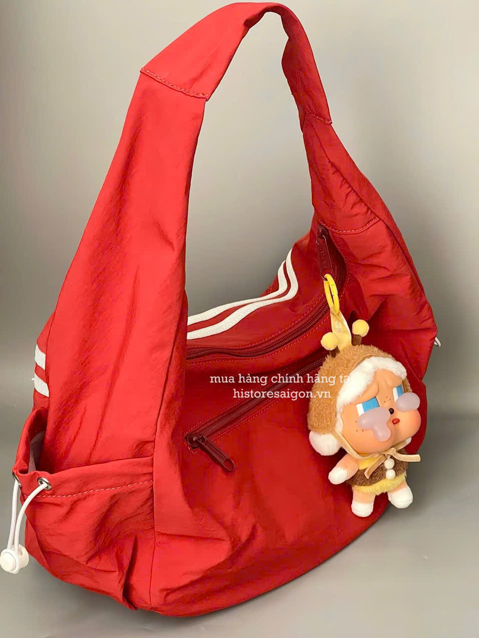 1373 - Crybaby Crying Again Ong Bee I'll Bring You A Flower - Mô Hình Gấu Bông Art Toy POP MART CRYBABY Crying Again Series-Vinyl Face Plush Code 12403190031 [HÀNG CHÍNH HÃNG]