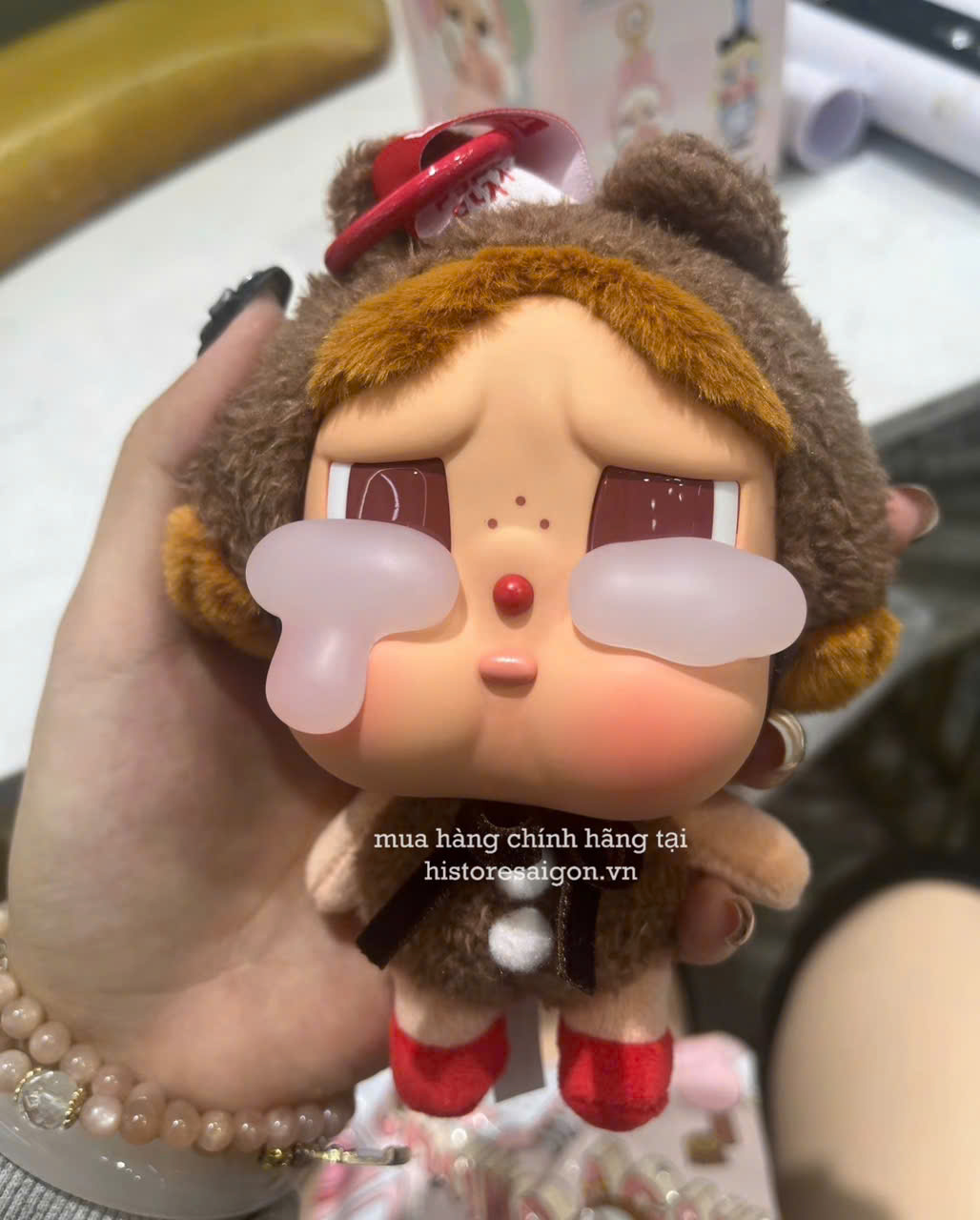 1369 - Crybaby Crying Again Gấu Nâu - Mô Hình Gấu Bông Art Toy POP MART CRYBABY Crying Again Series-Vinyl Face Plush Code 12403190031 [HÀNG CHÍNH HÃNG]