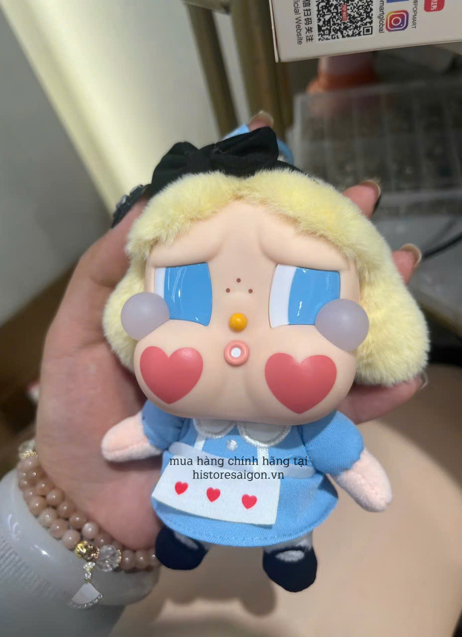1372 - Crybaby Crying Again Alice She's Alice - Mô Hình Gấu Bông Art Toy POP MART CRYBABY Crying Again Series-Vinyl Face Plush Code 12403190031 [HÀNG CHÍNH HÃNG]
