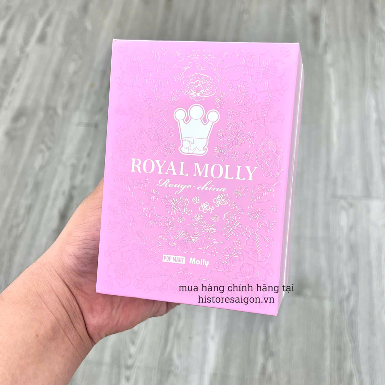 1421 - Molly Sứ Rouge China 100% POPMART Mega Royal Molly 100% Rouge China 01000911098 [CHÍNH HÃNG]