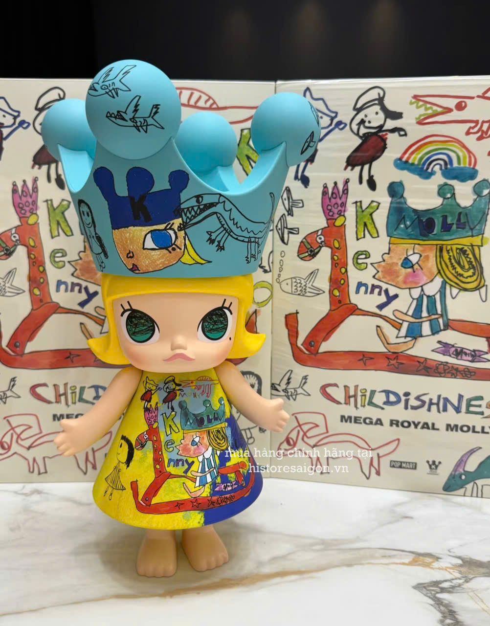 1500 - Molly Childishness 400% - POPMART MEGA ROYAL MOLLY 400% Molly Childishness P-01000911135 [CHÍNH HÃNG]