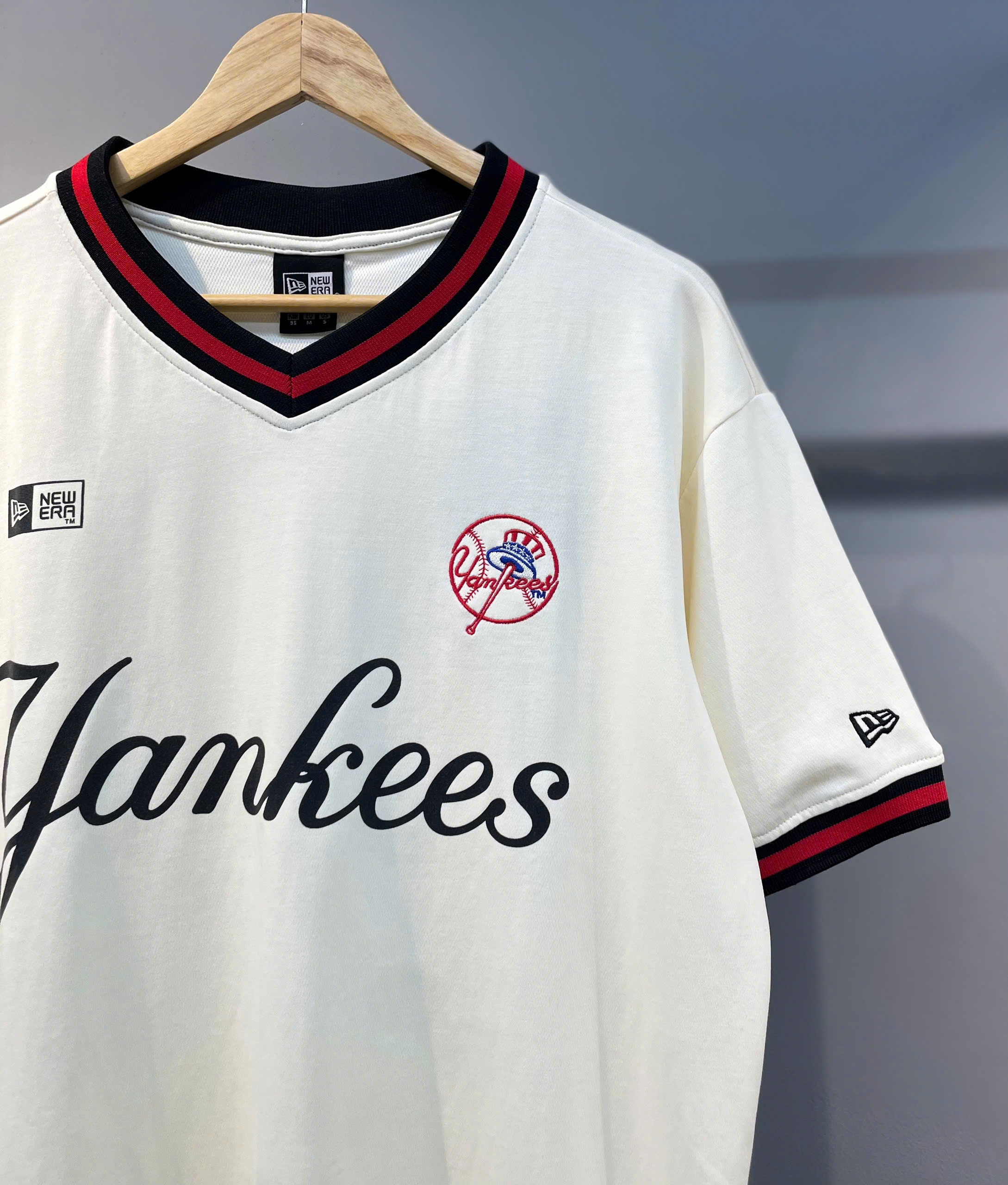 1532 - Áo New Era NY Yankees 03 - Trắng Kem [HÀNG CHÍNH HÃNG]