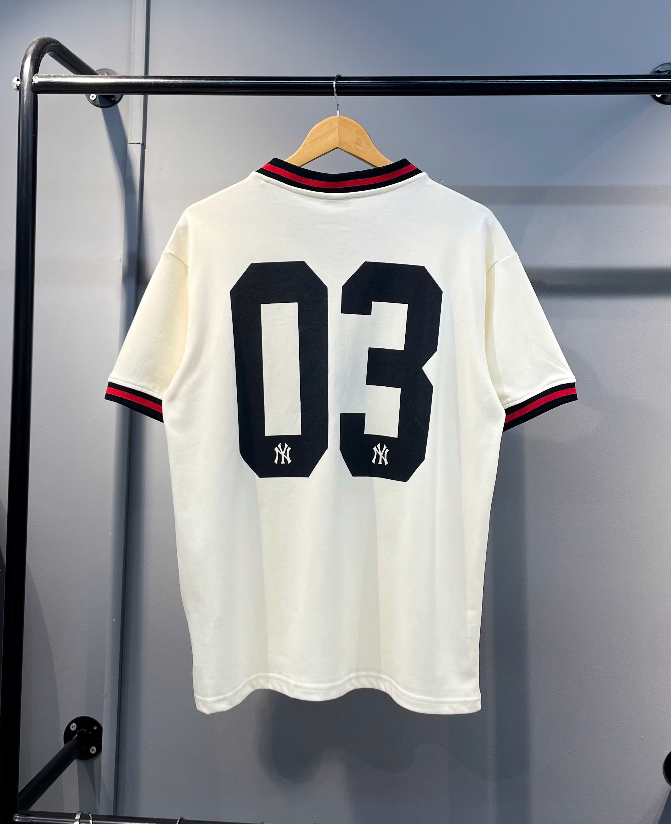 1532 - Áo New Era NY Yankees 03 - Trắng Kem [HÀNG CHÍNH HÃNG]
