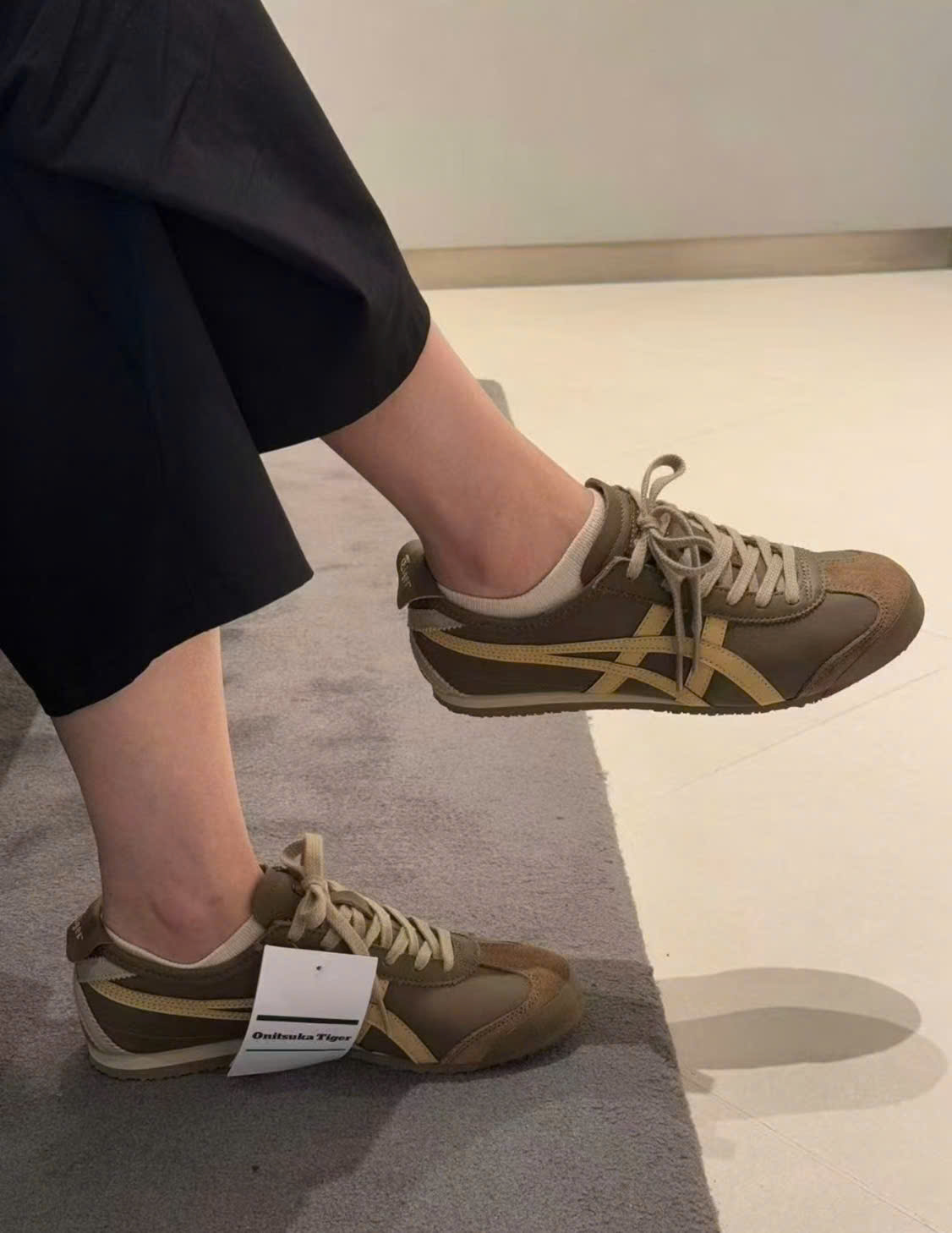 1601 - Giày Onitsuka Tiger Mexico 66 Clay Canyon Paper 1183C102-203 [HÀNG CHÍNH HÃNG]