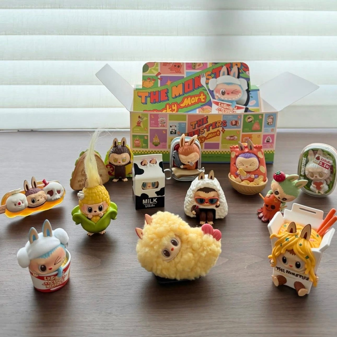 1670 - Labubu Wacky Mart Series Figure POPMART The Monster - Full Set 12 Box [HÀNG CHÍNH HÃNG]