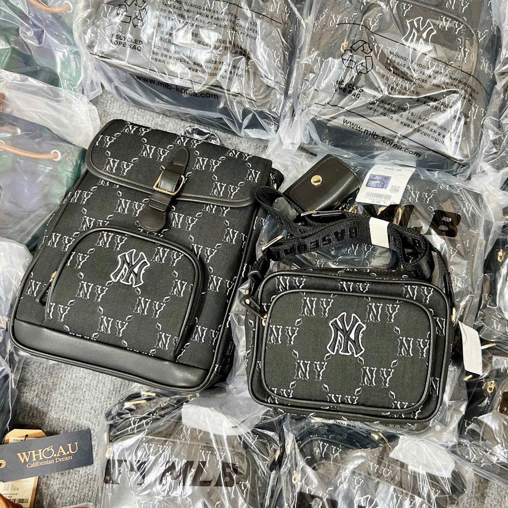1701 - Balo MLB Diamond Monogram Jacquard New York Yankess 7ABKMD65N-50BKS [HÀNG CHÍNH HÃNG]