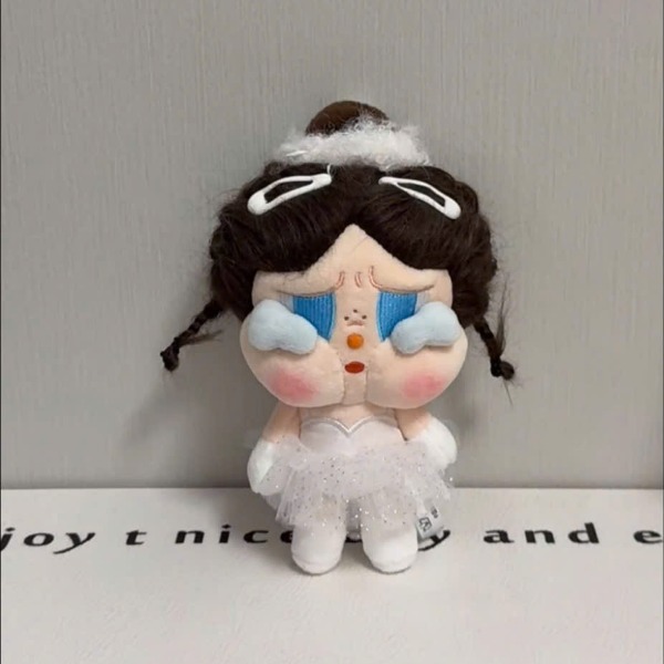 1721 - Crybaby Shiny Móc Treo - Crybaby Đông Nhi - POPMART Plush Pendant Blister Pack 6941313012721 Móc Treo [HÀNG CHÍNH HÃNG]