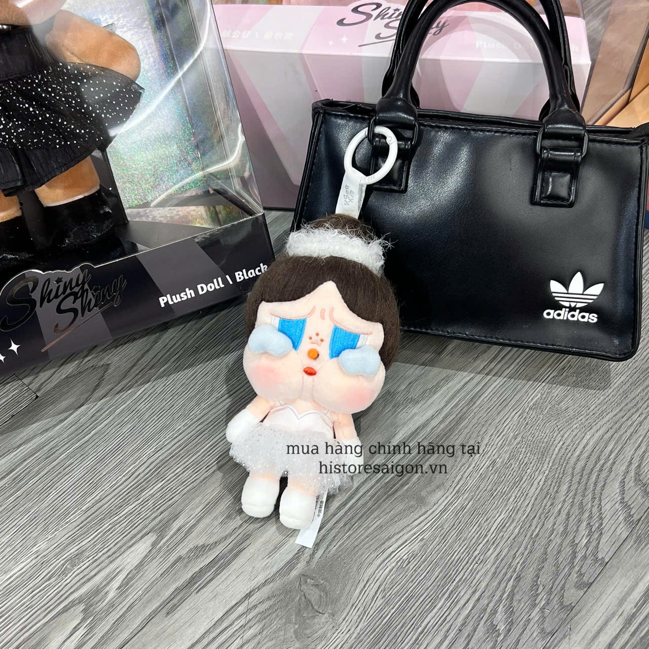 1721 - Crybaby Shiny Móc Treo - Crybaby Đông Nhi - POPMART Plush Pendant Blister Pack 6941313012721 Móc Treo [HÀNG CHÍNH HÃNG]
