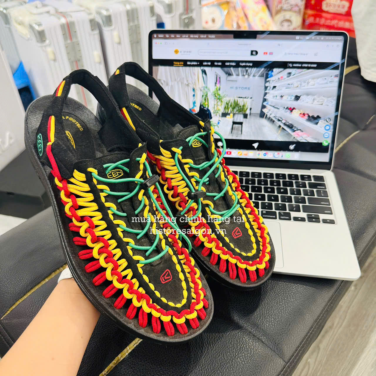 059 - Sandal Keen On - Đỏ vàng  [HÀNG CHÍNH HÃNG]