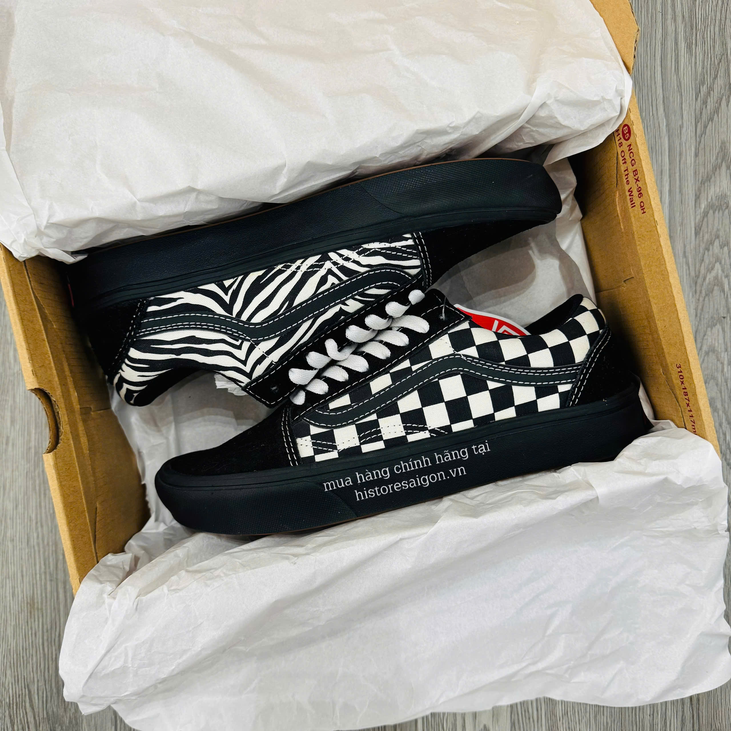 051 -  Vans Old Skool Comfy - Đen Caro [HÀNG CHÍNH HÃNG]