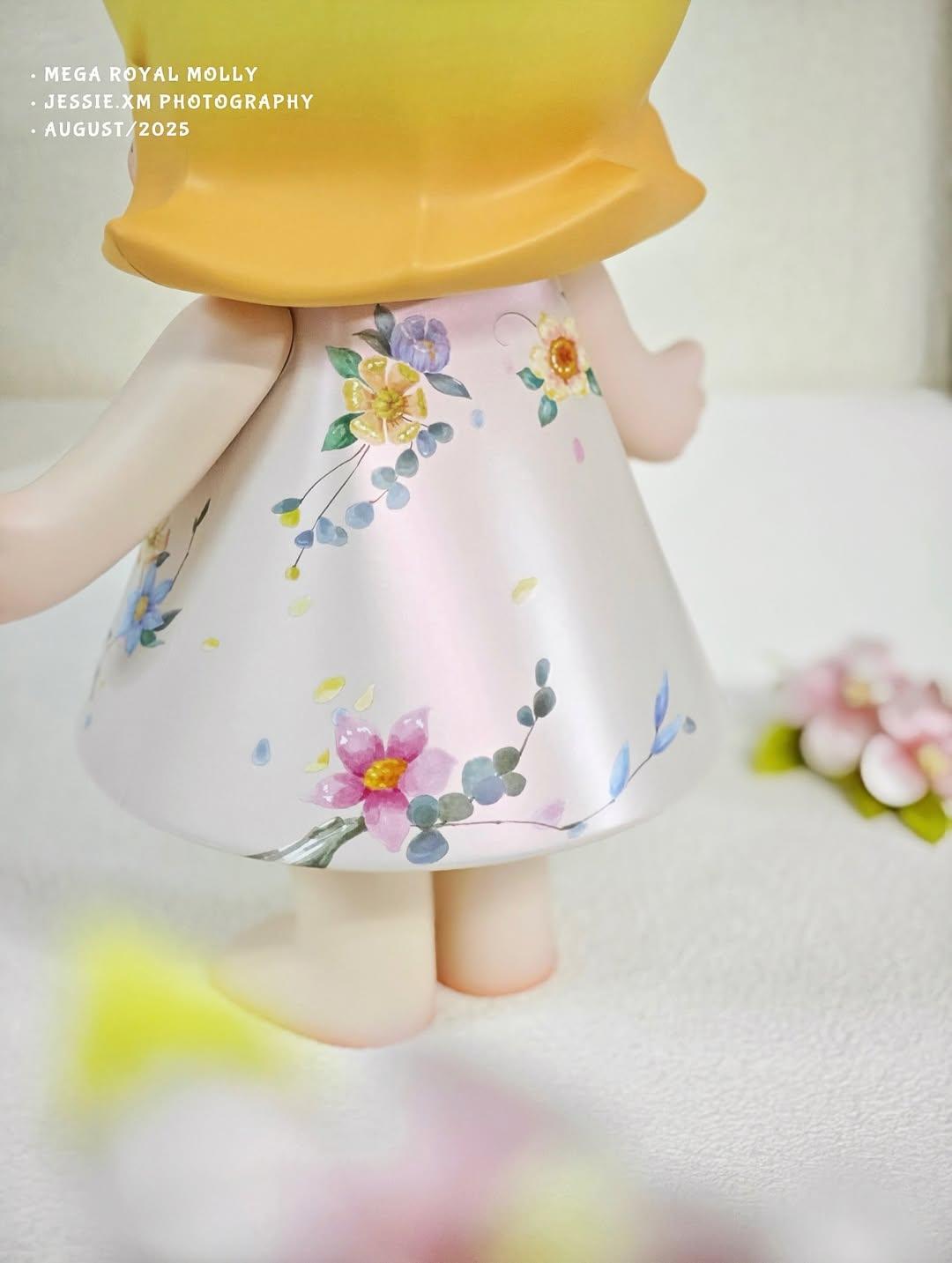 1750 - Molly Velvet Flower 400% - Mega Royal Molly Velvet 400% POPMART [CHÍNH HÃNG]