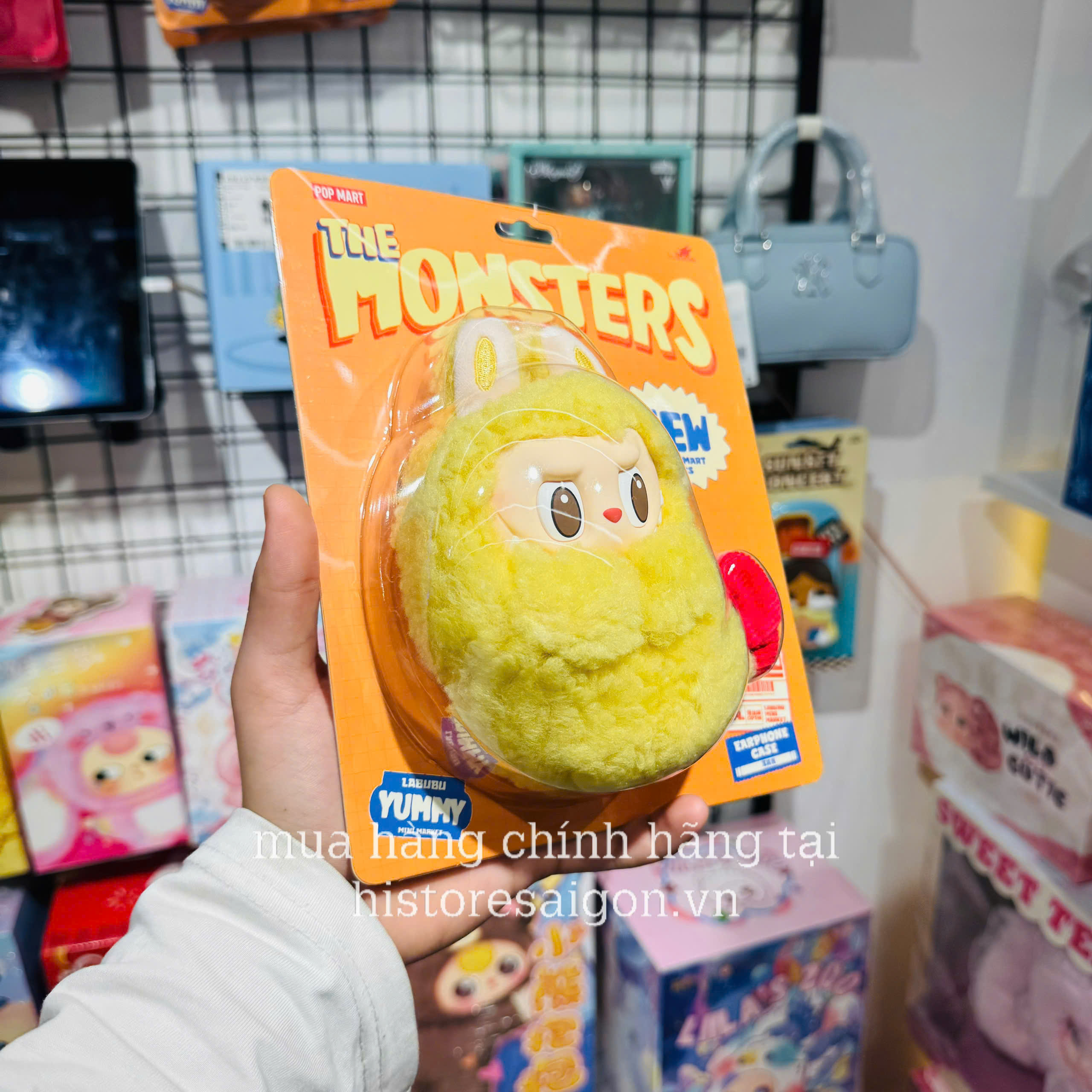 1517 - Labubu Tôm Tempura - Tôm Chiên - POPMART The Monster Wacky Mart Series Earphone Case 01202810185 [HÀNG CHÍNH HÃNG]