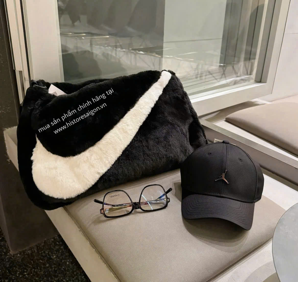 1760 - Túi Nike Lông Faux Fur Tote Diffused DQ5804-010 [HÀNG CHÍNH HÃNG]