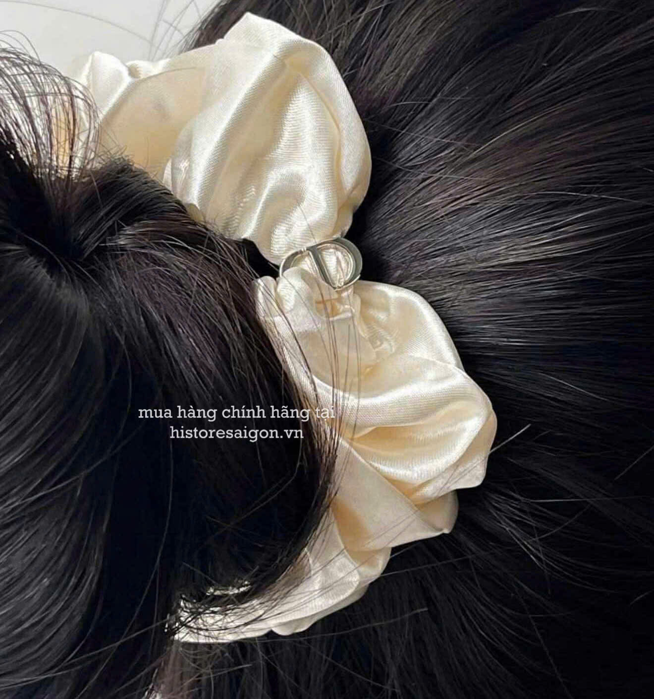 1805 - Cột Tóc Dior (Gift Hãng Tặng Khách VIP) [HÀNG CHÍNH HÃNG]