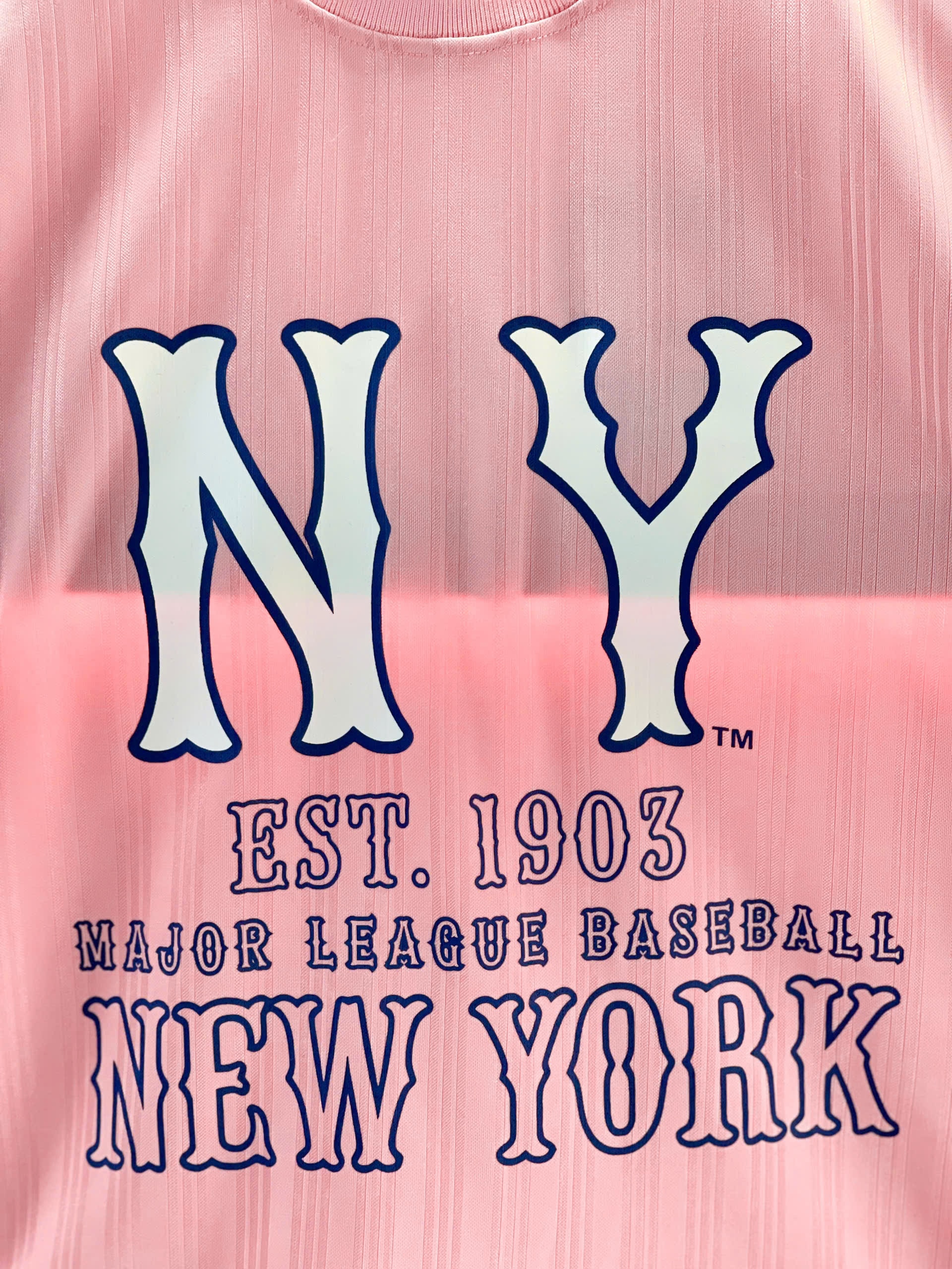 1839 - Áo New Era NY Wavy Hồng Suông Mềm [HÀNG CHÍNH HÃNG]